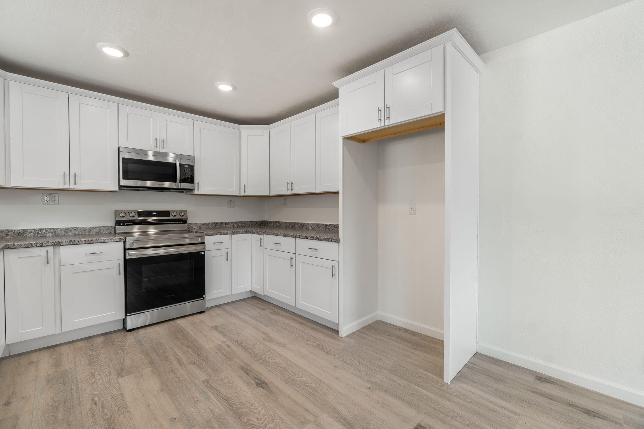 323 Sunset Place