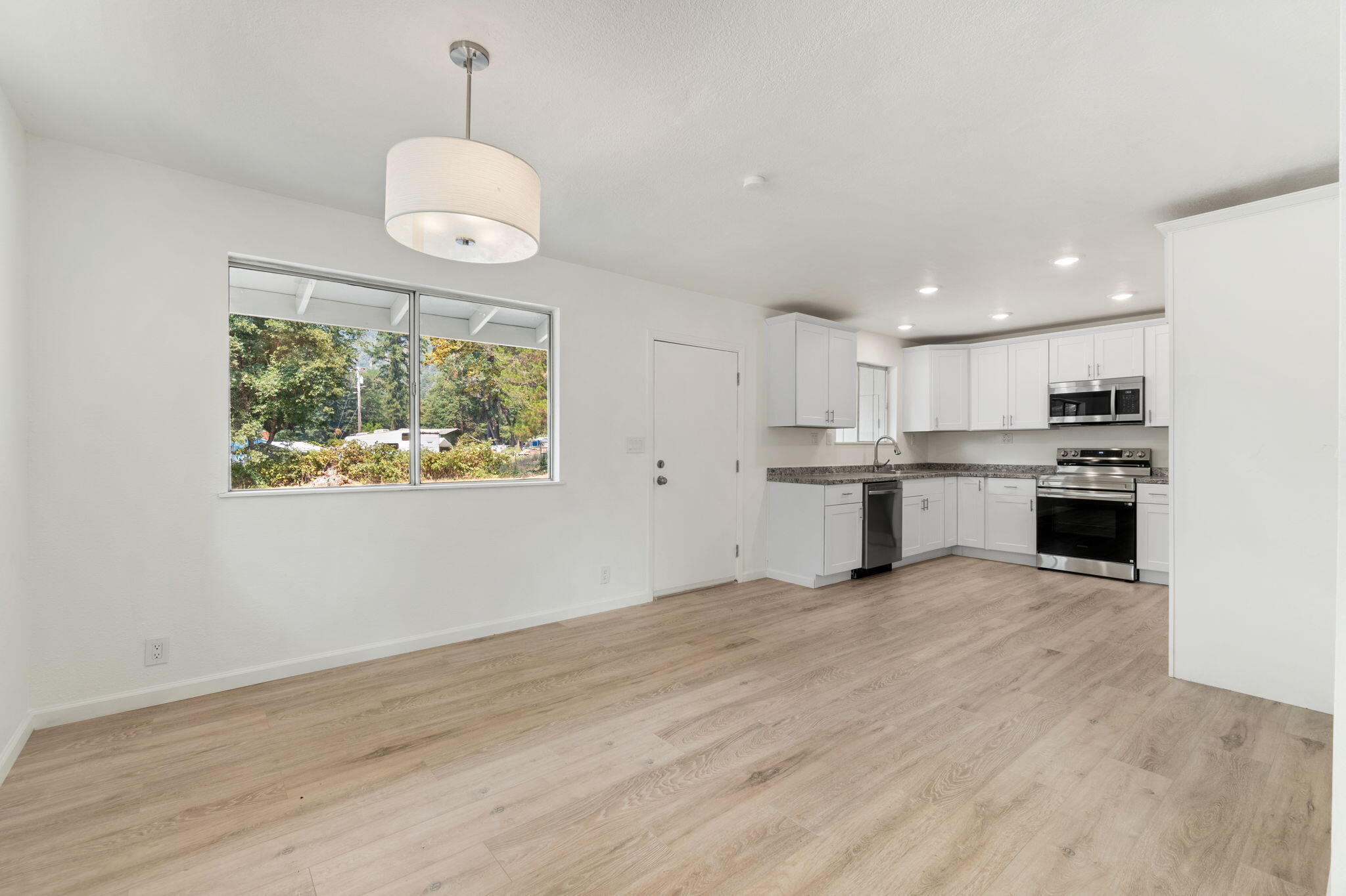 323 Sunset Place