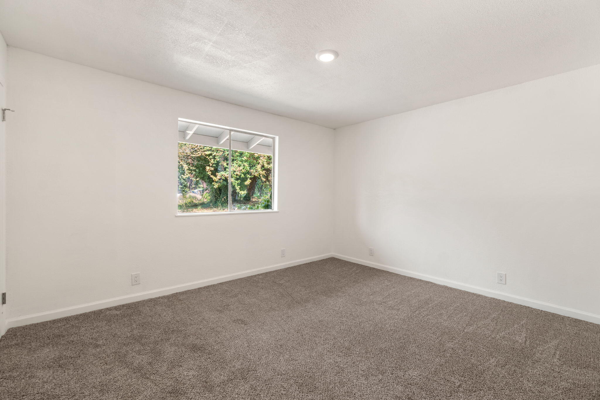 323 Sunset Place