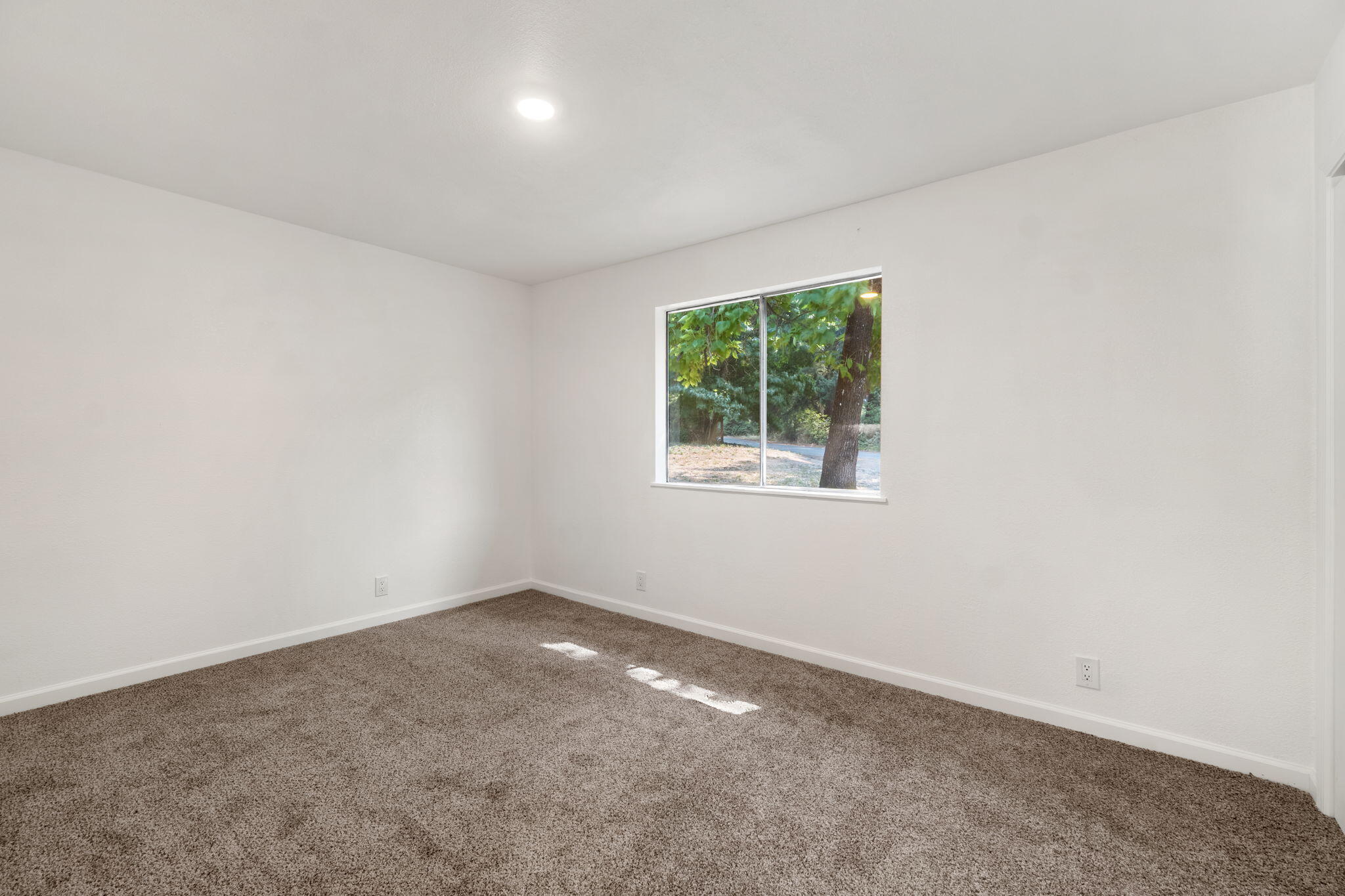 323 Sunset Place