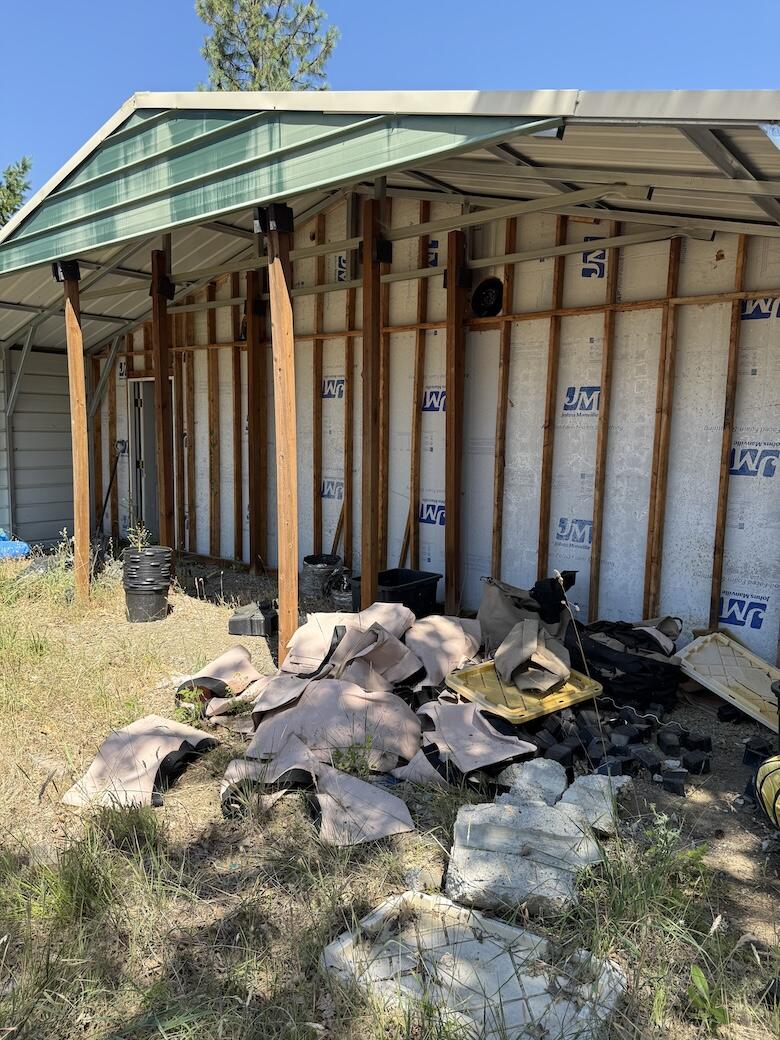 2556 Burr Valley Road