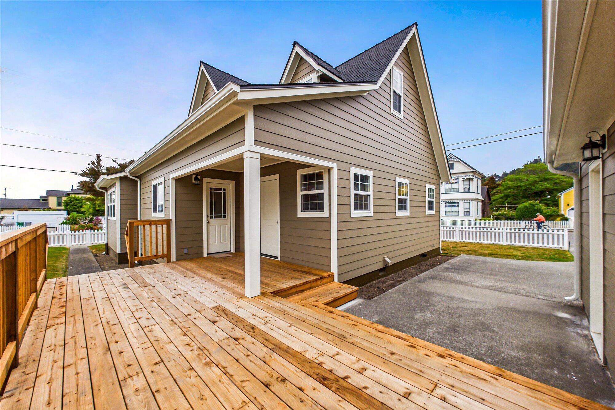 389 Berding Street