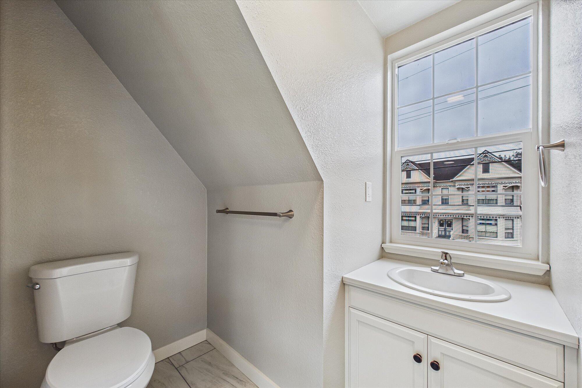 389 Berding Street
