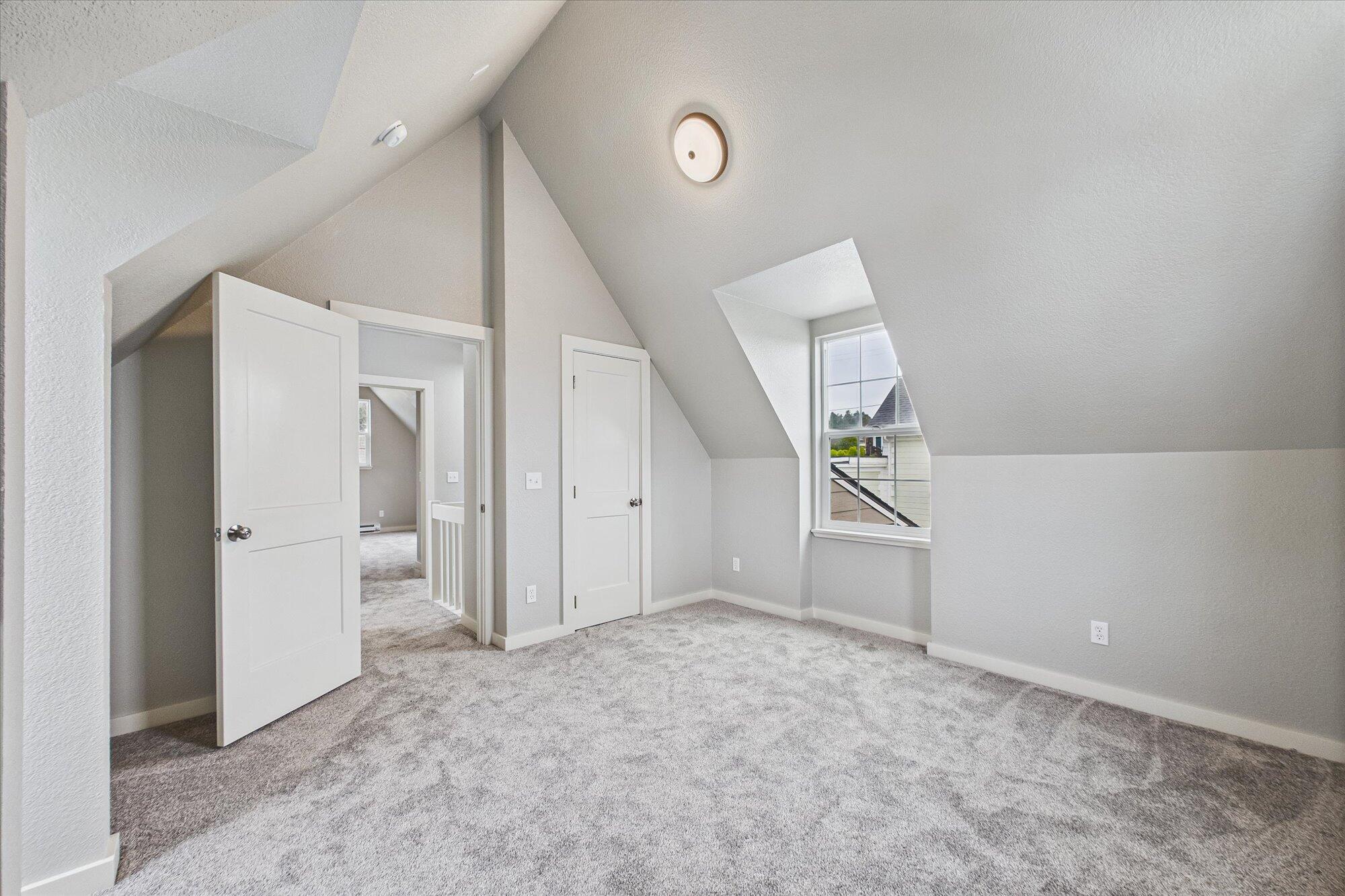 389 Berding Street