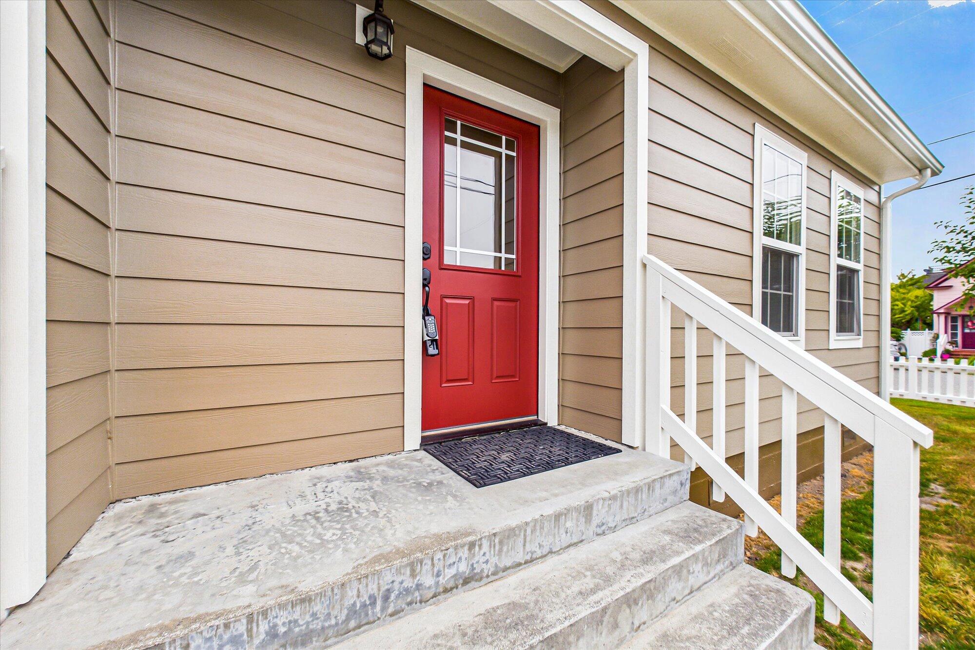 389 Berding Street