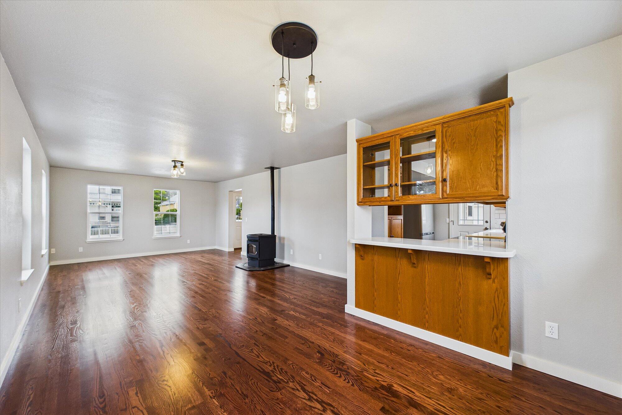 389 Berding Street