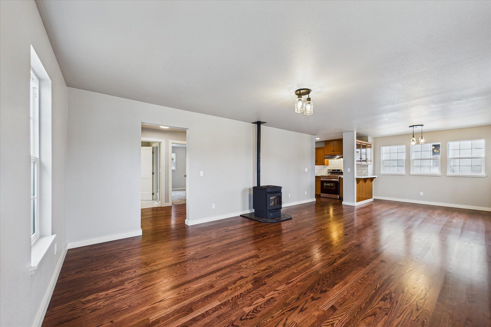 389 Berding Street