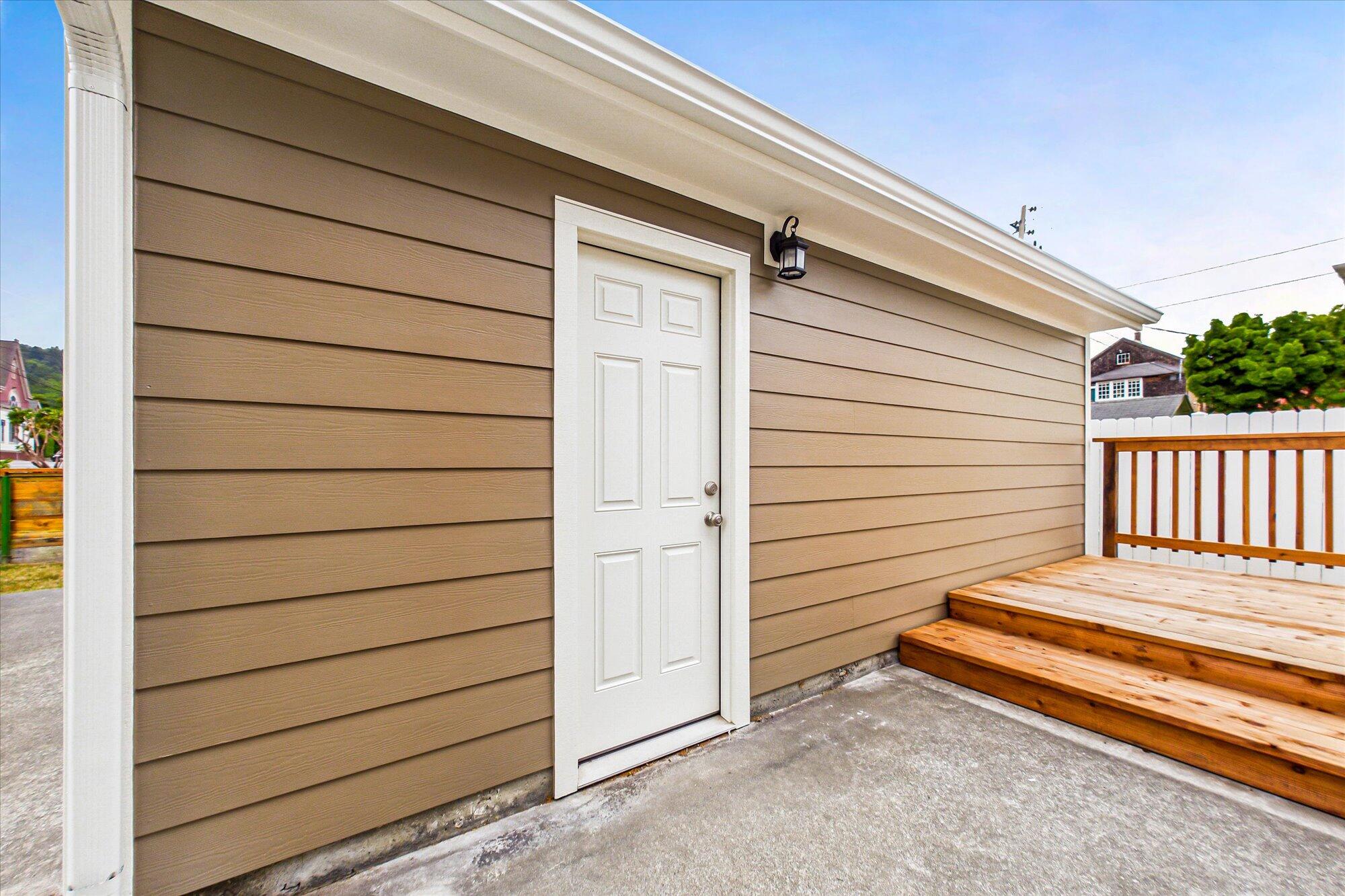 389 Berding Street