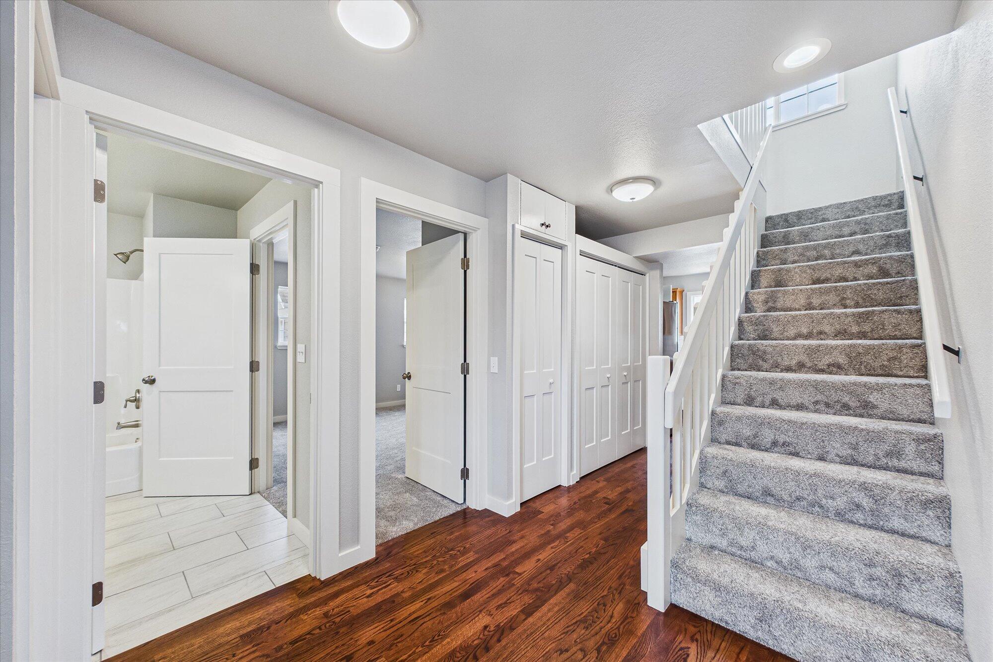 389 Berding Street