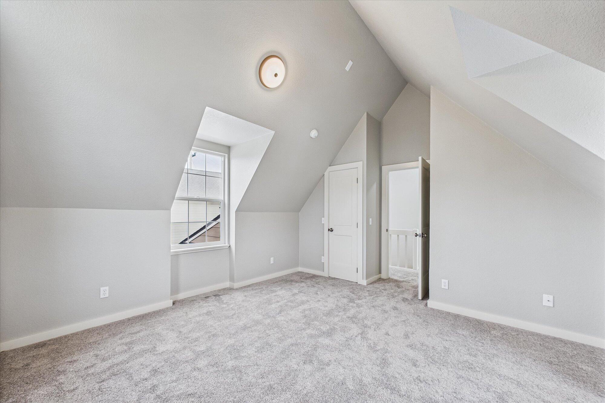 389 Berding Street
