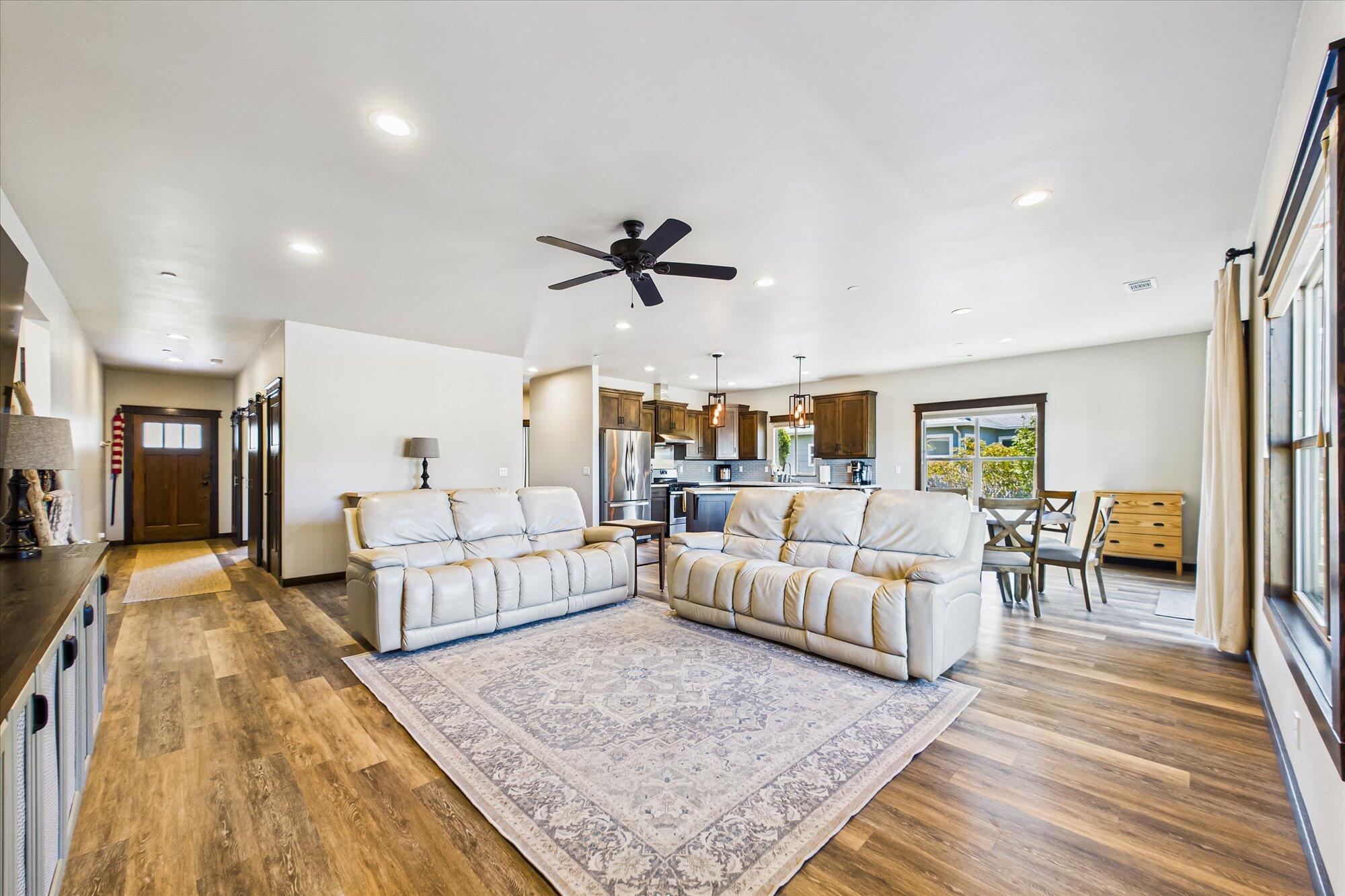 4224 Traci Way