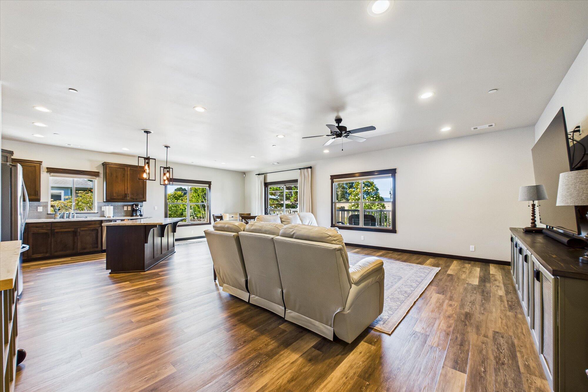 4224 Traci Way