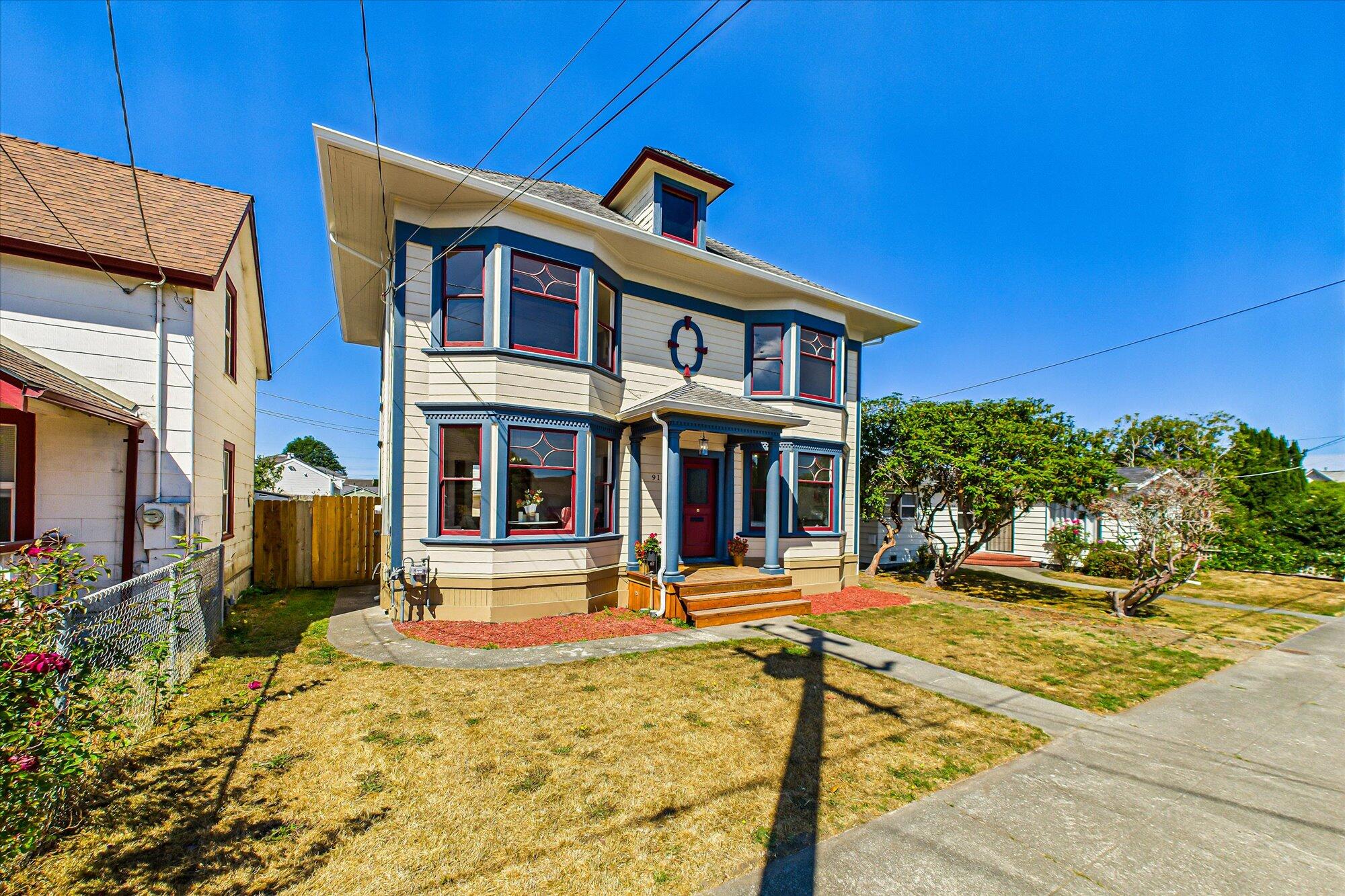 918 J Street