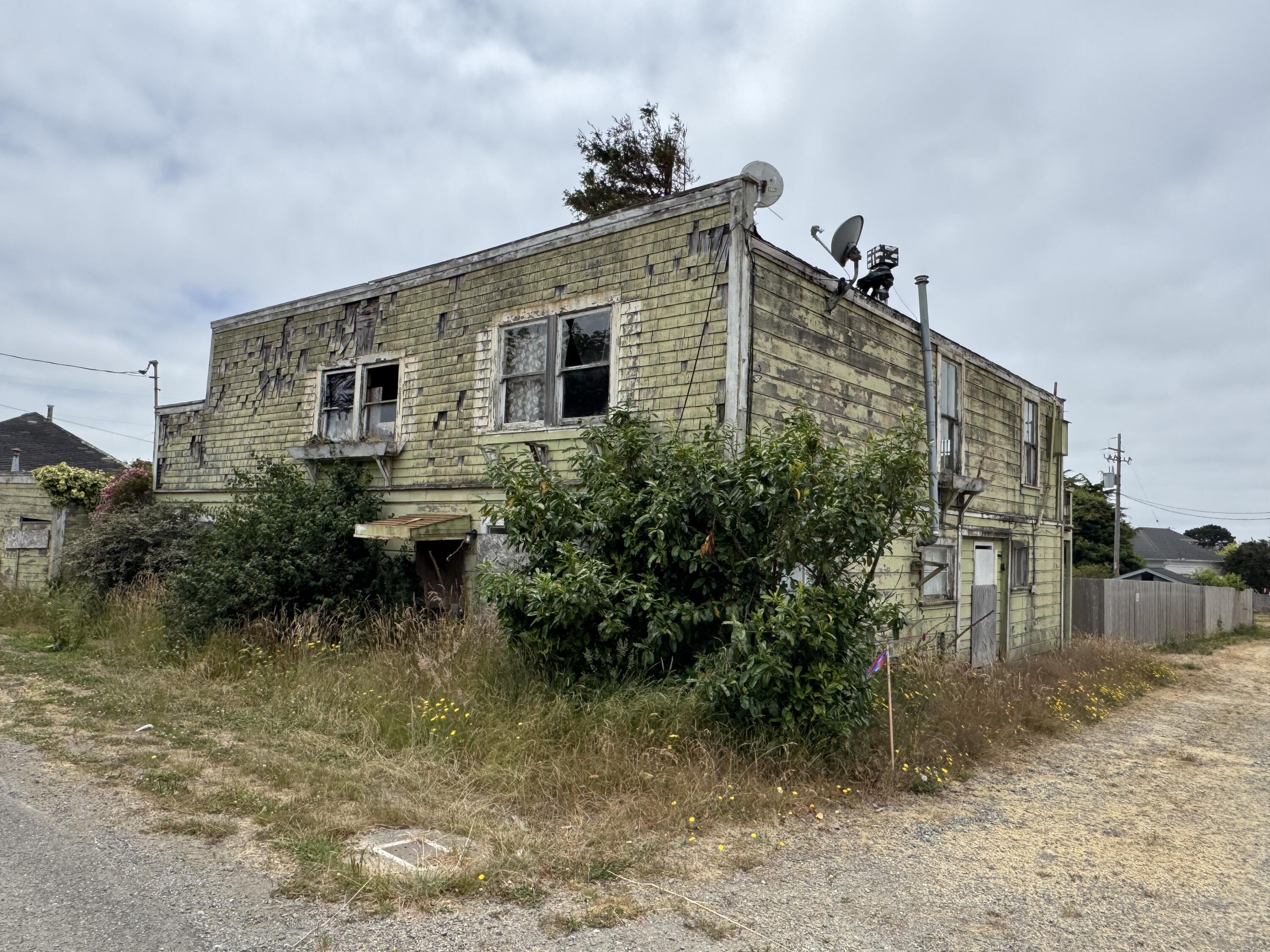 442 Scenic Drive