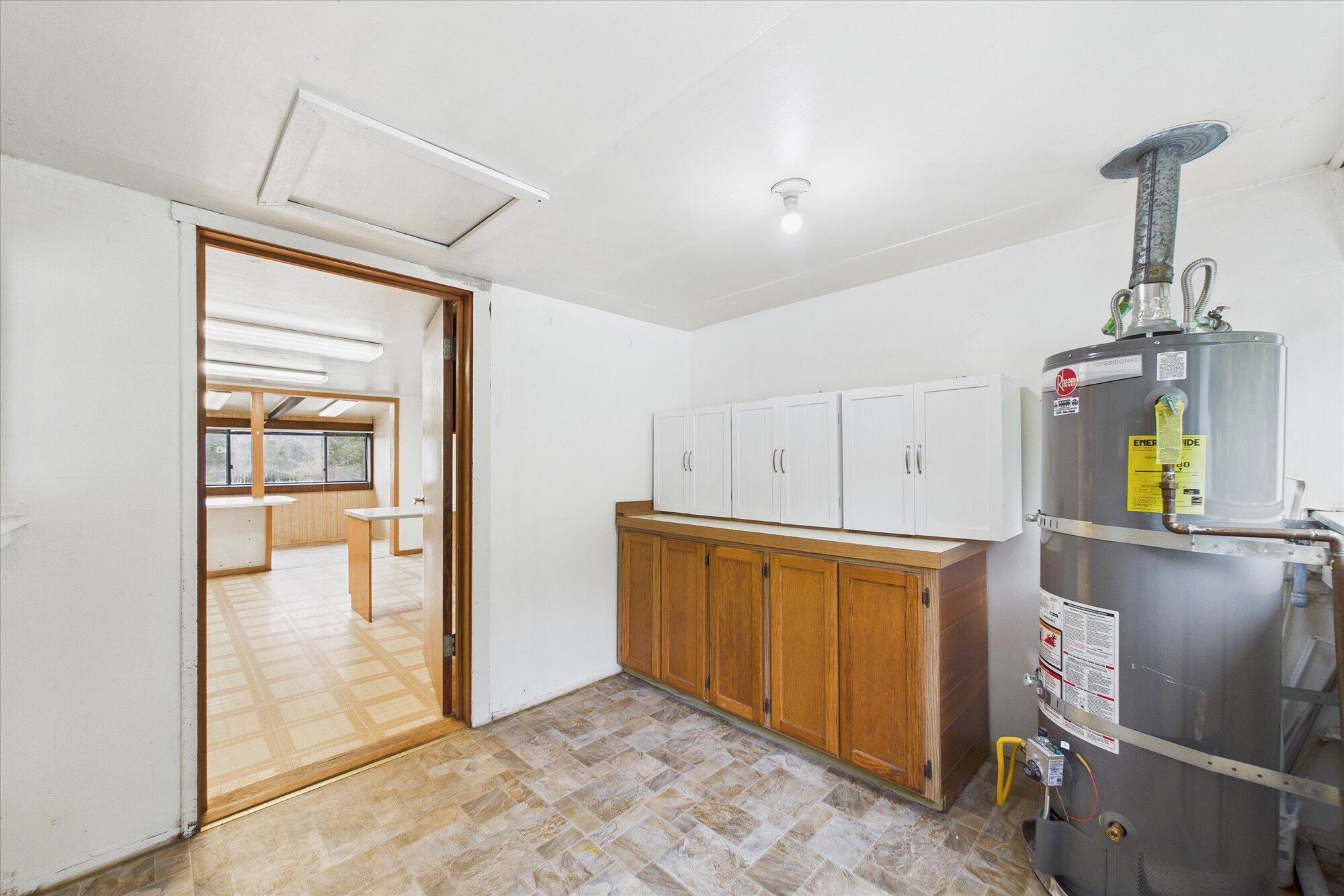 1893 B Avenue, McKinleyville
