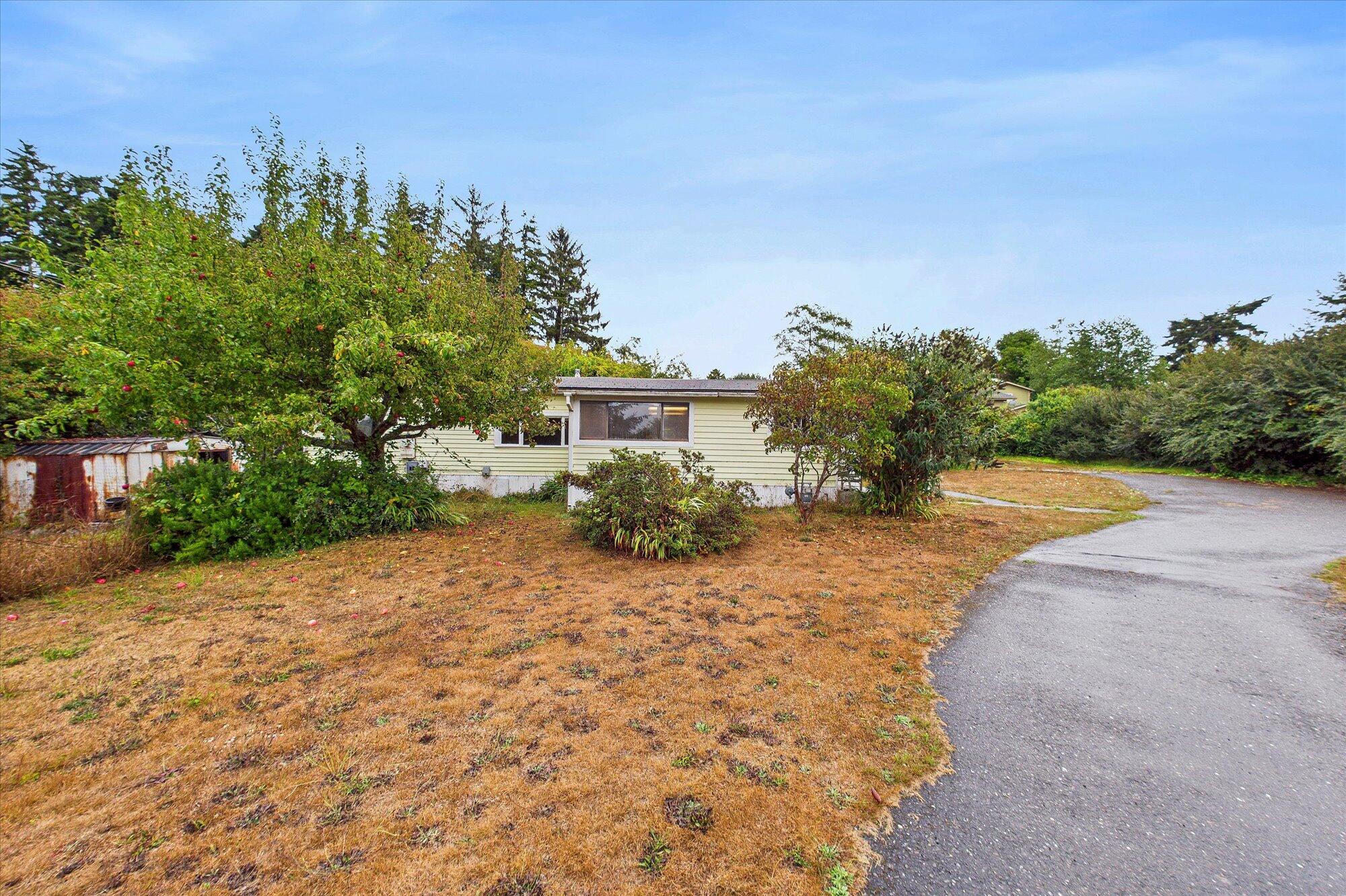 1893 B Avenue, McKinleyville