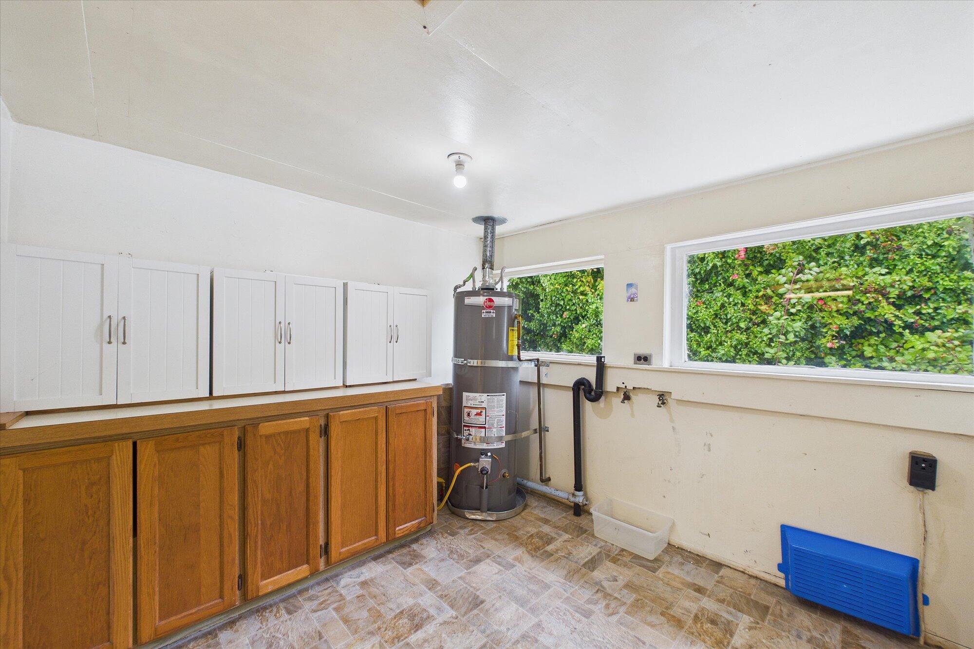 1893 B Avenue, McKinleyville