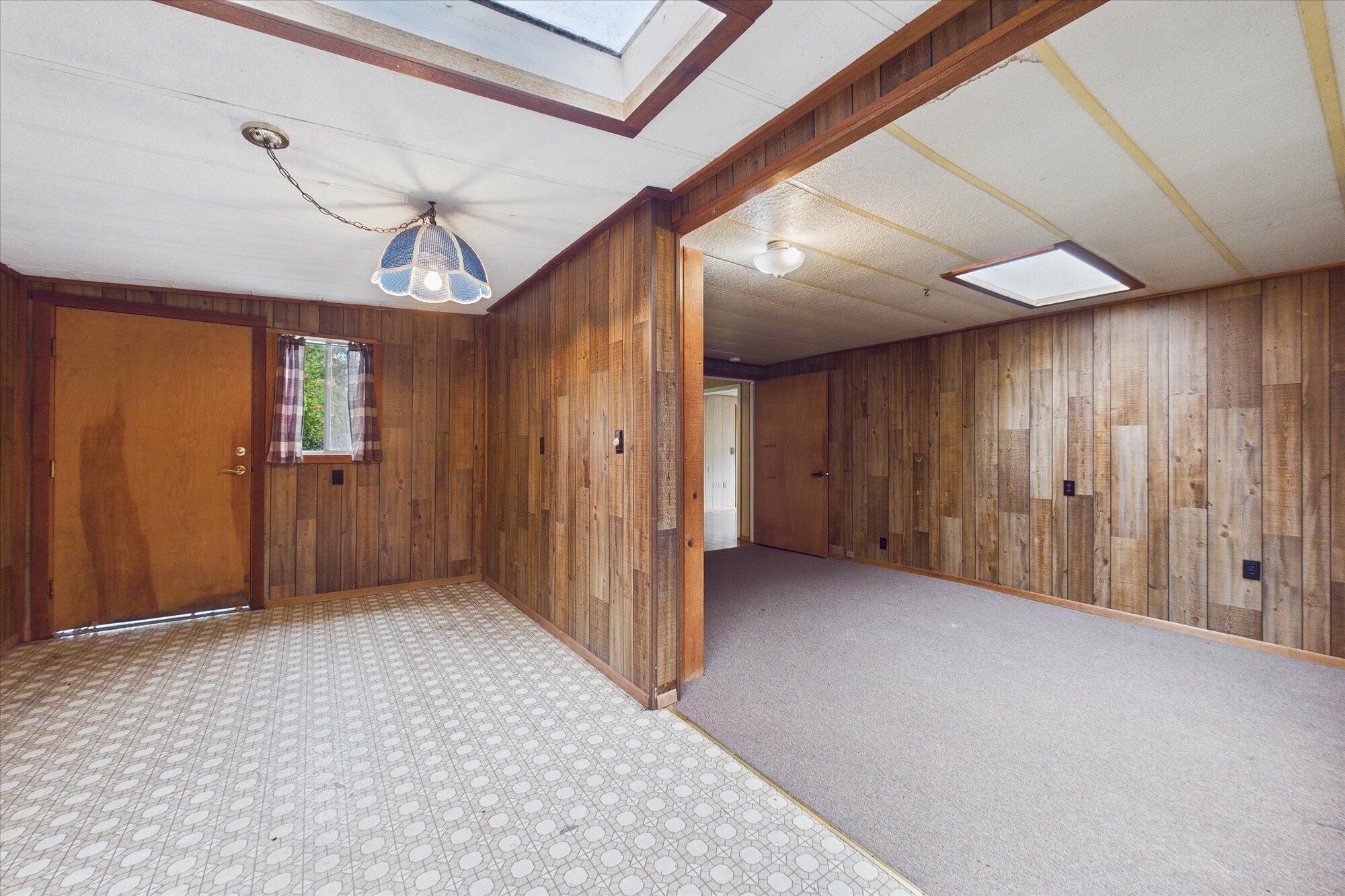 1893 B Avenue, McKinleyville