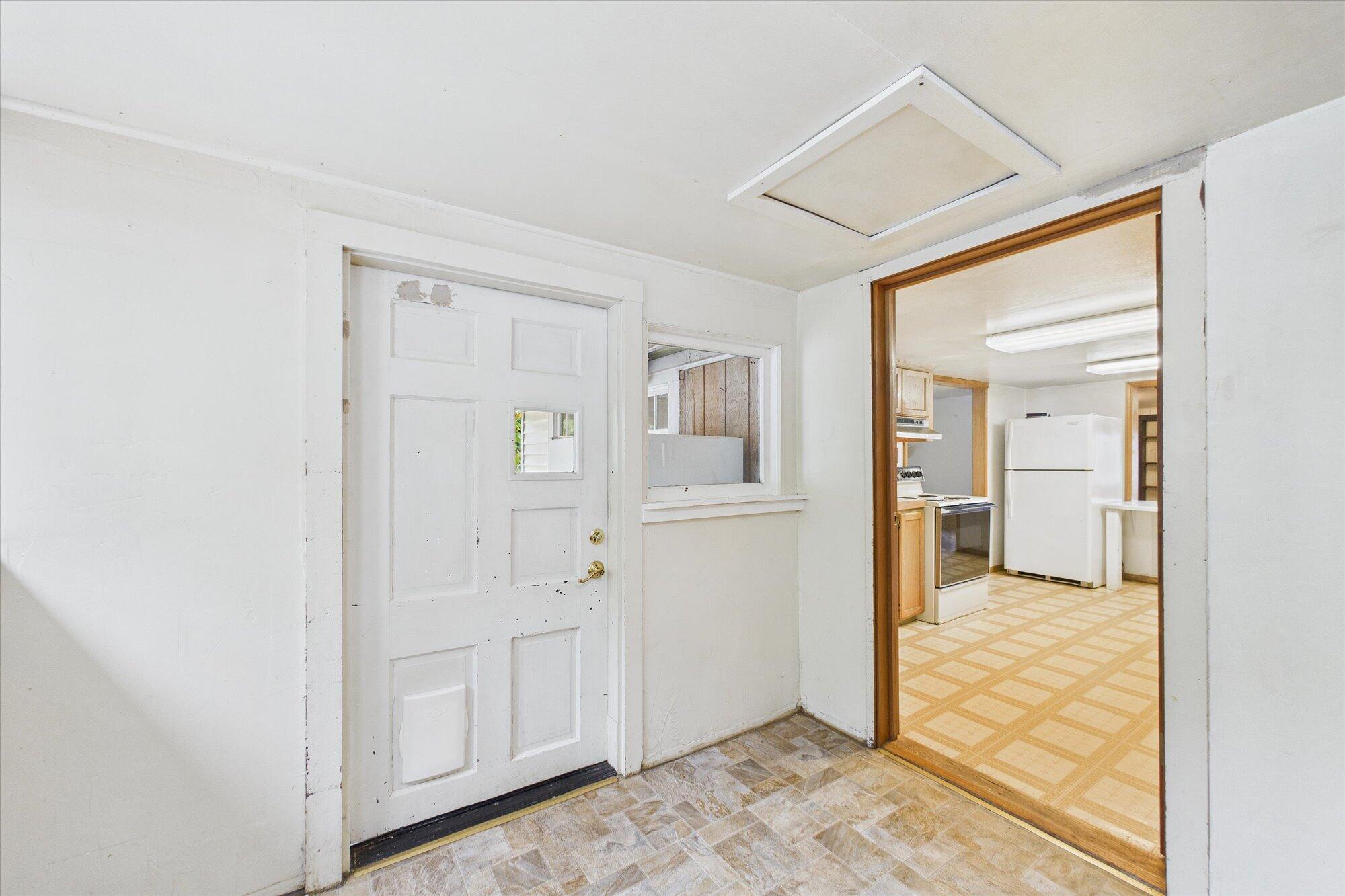 1893 B Avenue, McKinleyville