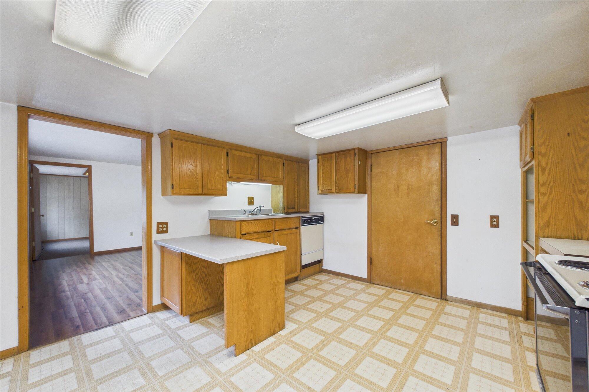 1893 B Avenue, McKinleyville