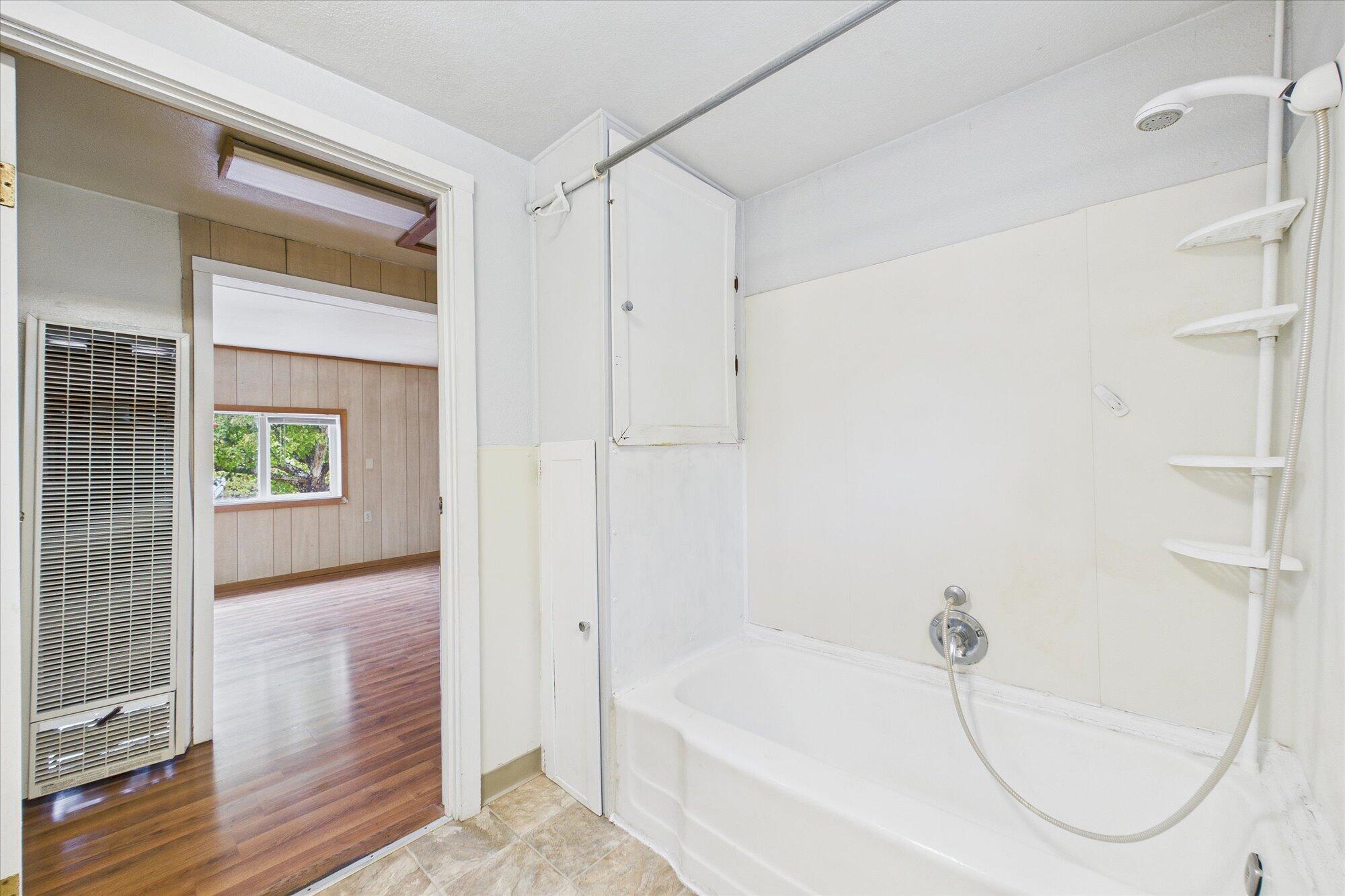 1893 B Avenue, McKinleyville