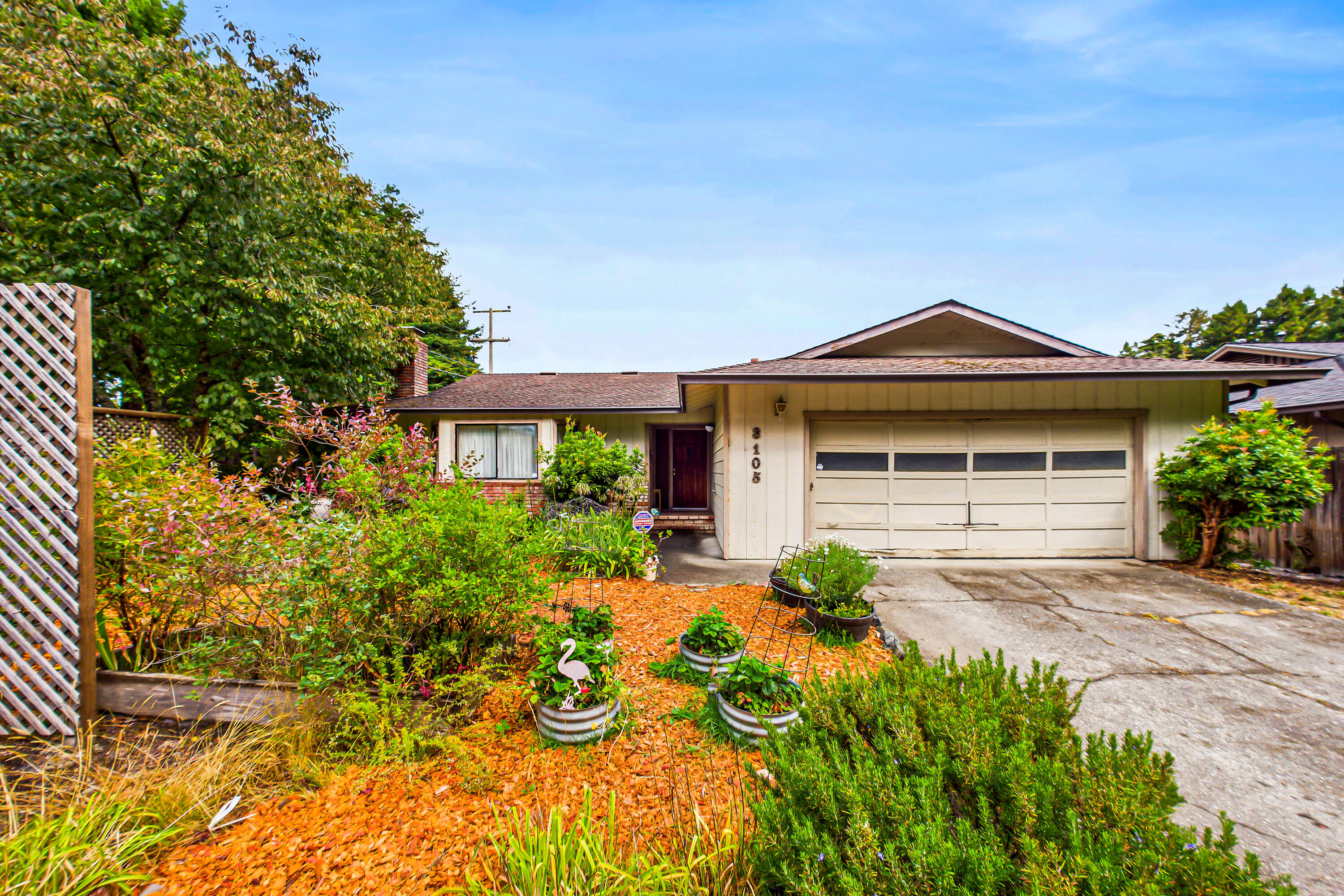 3105 Elk Street