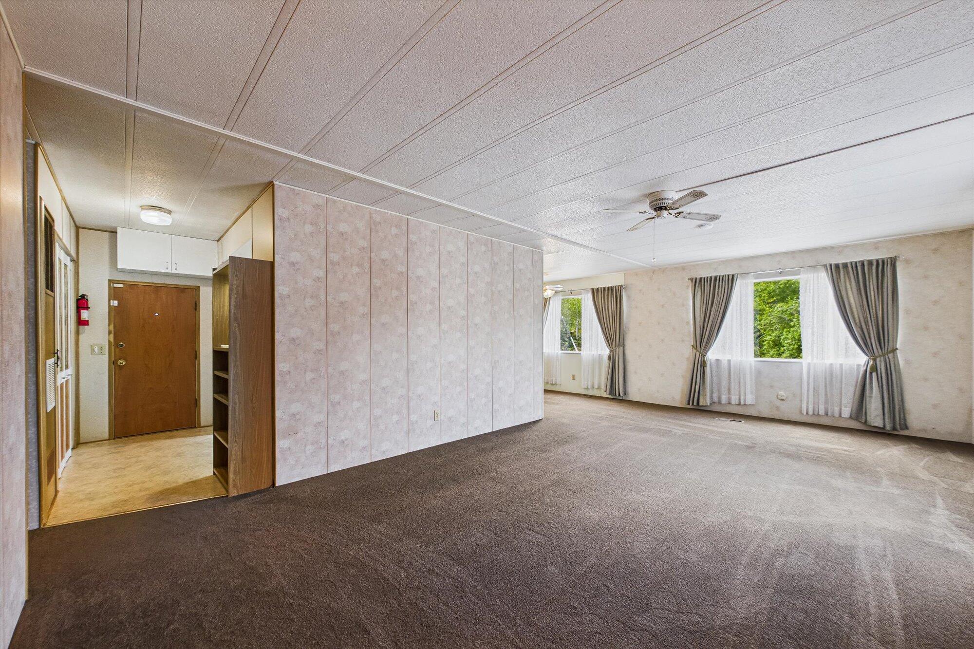 525 Herrick Avenue 33
