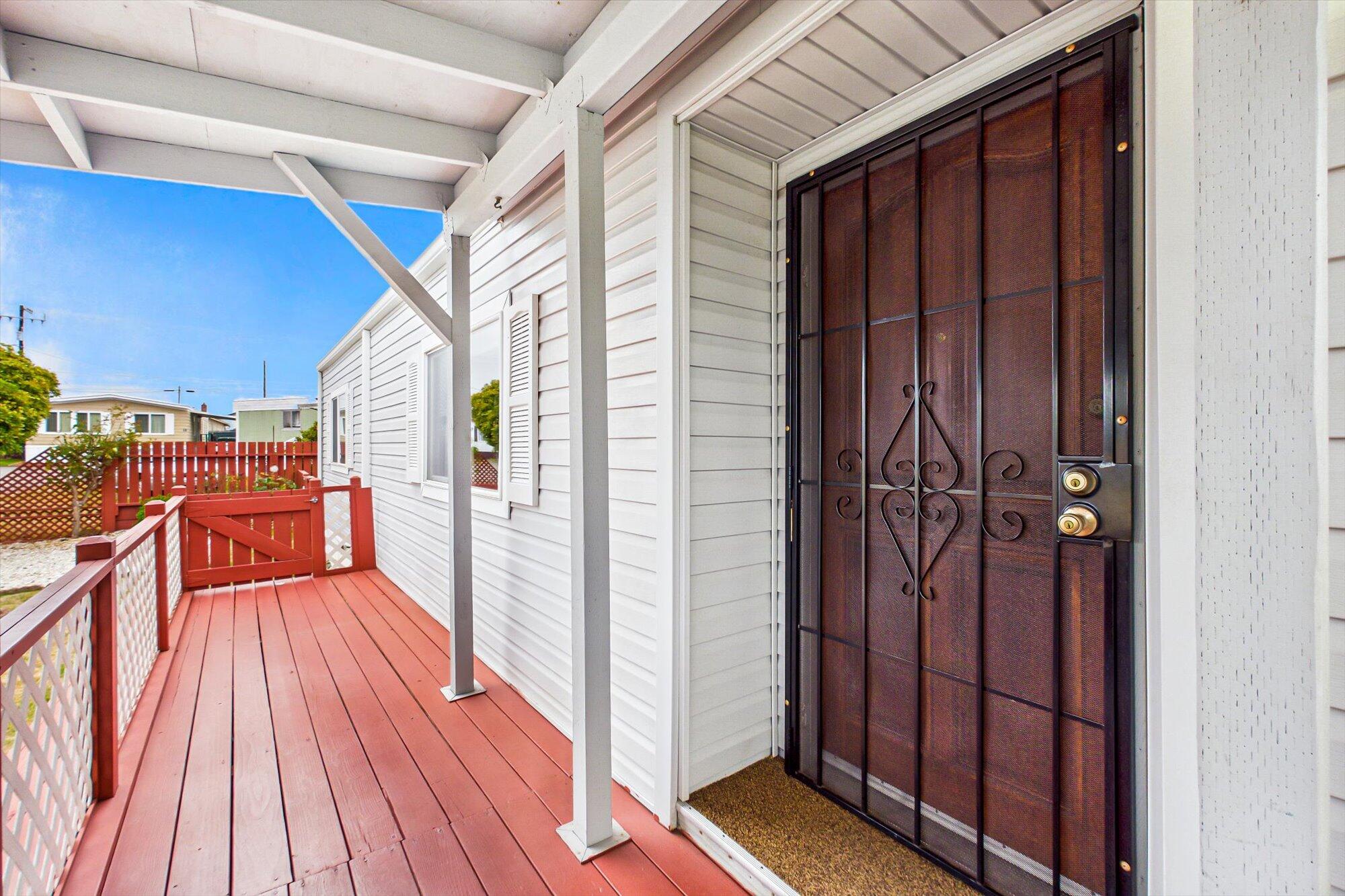 525 Herrick Avenue 33
