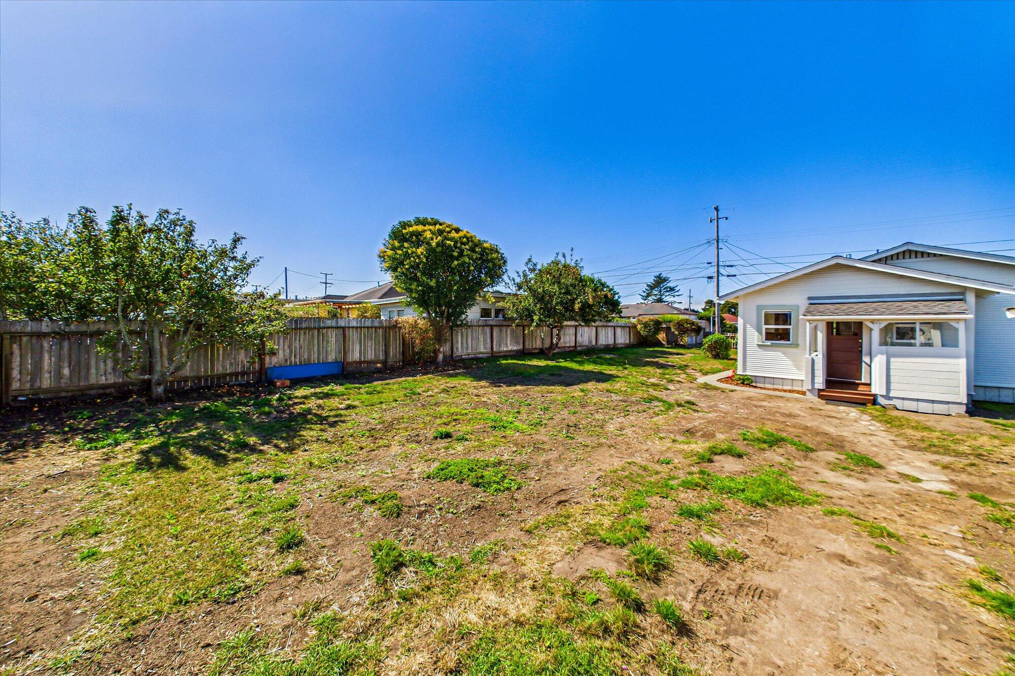 2163 Pine Street