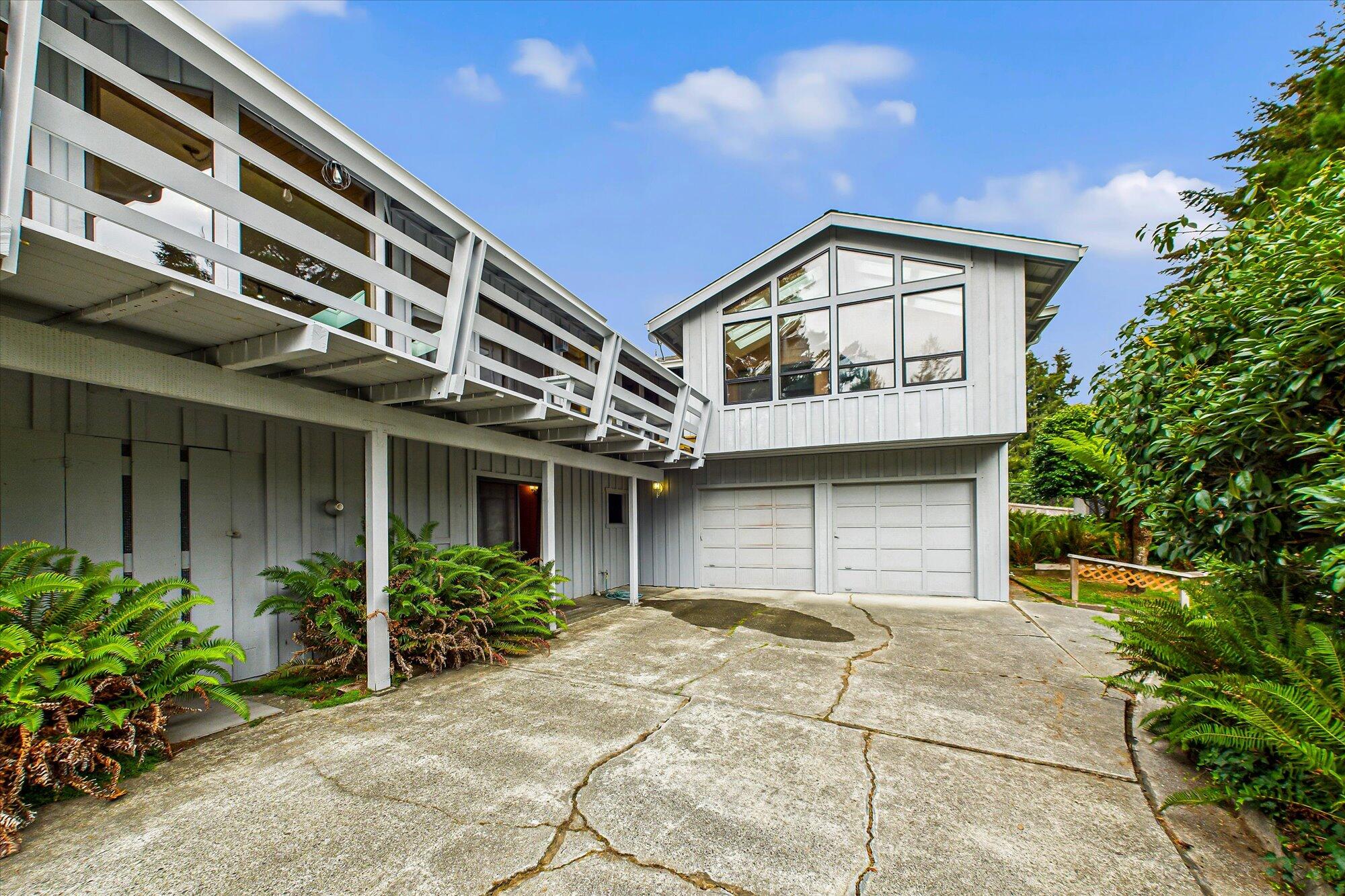 499 Gatliff Avenue