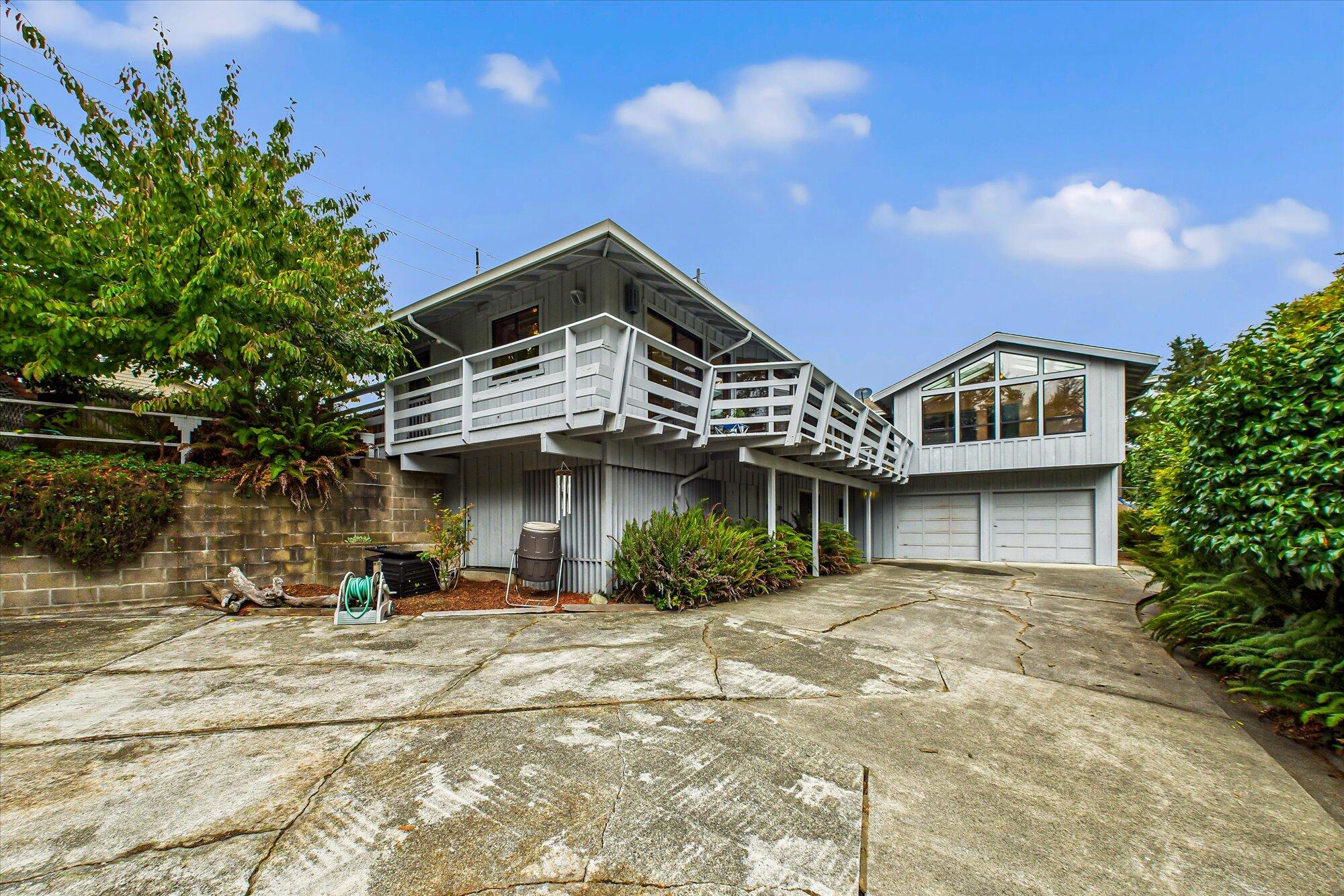 499 Gatliff Avenue
