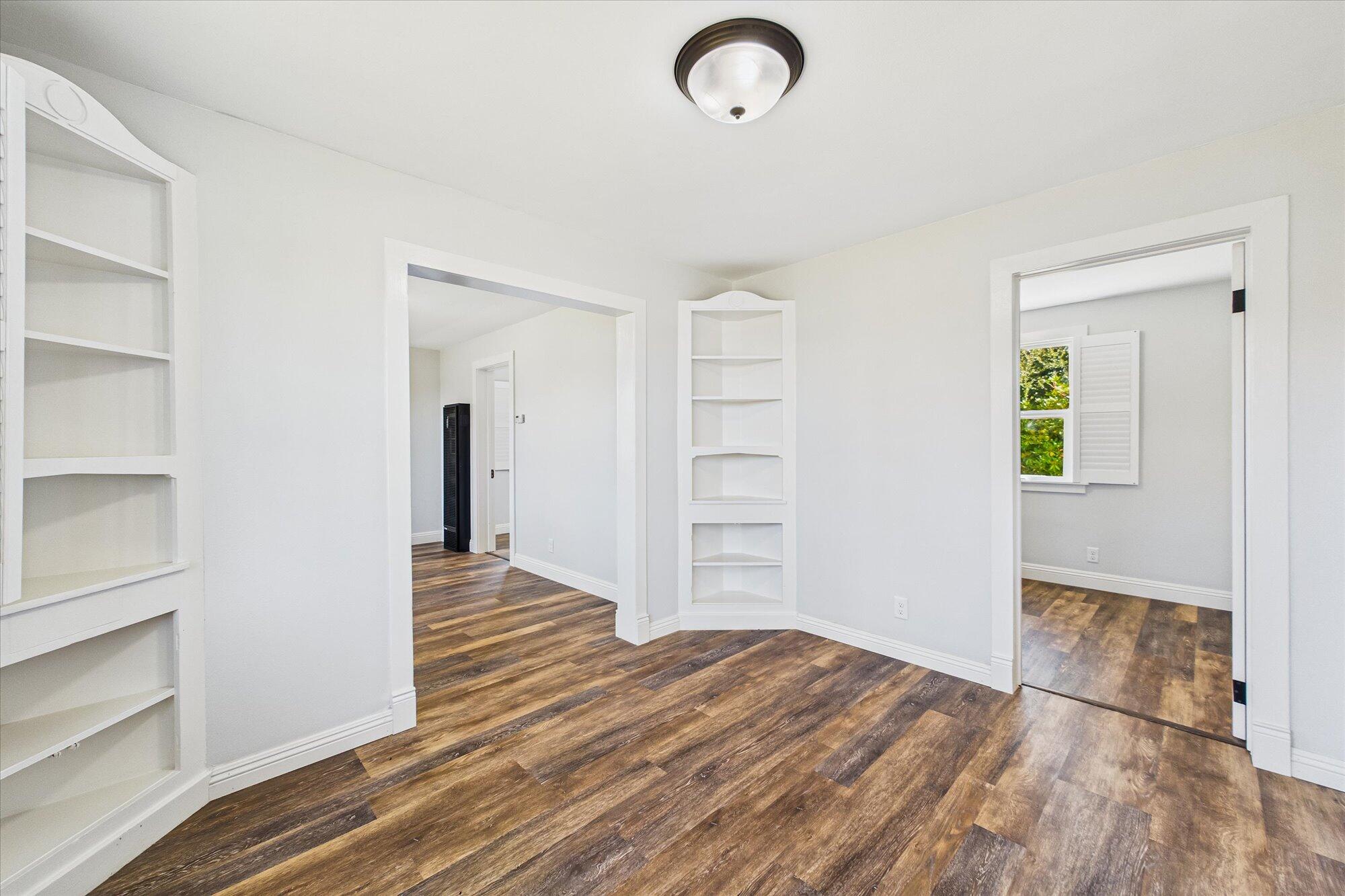 1467 Buttermilk Lane