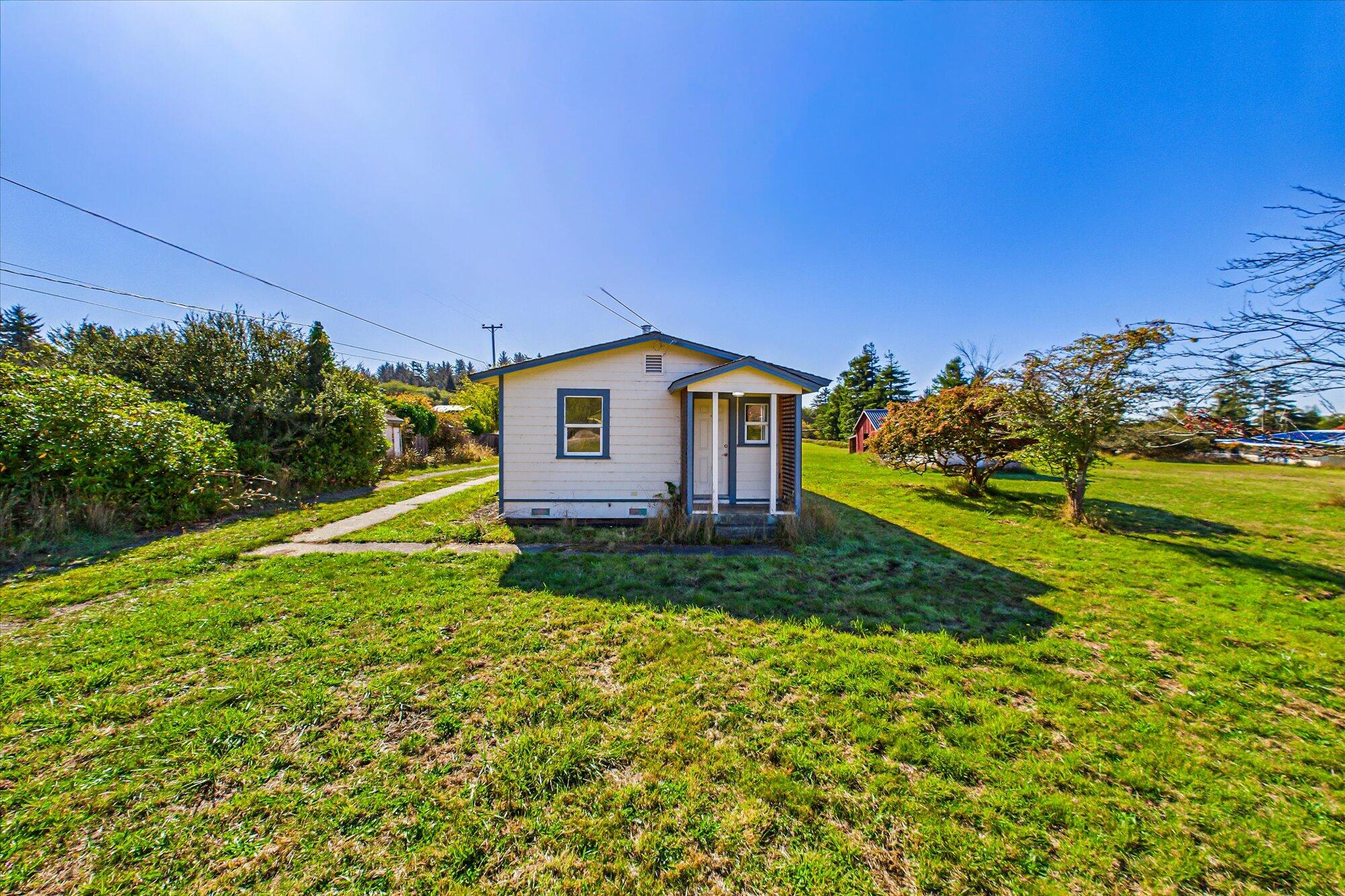 1467 Buttermilk Lane