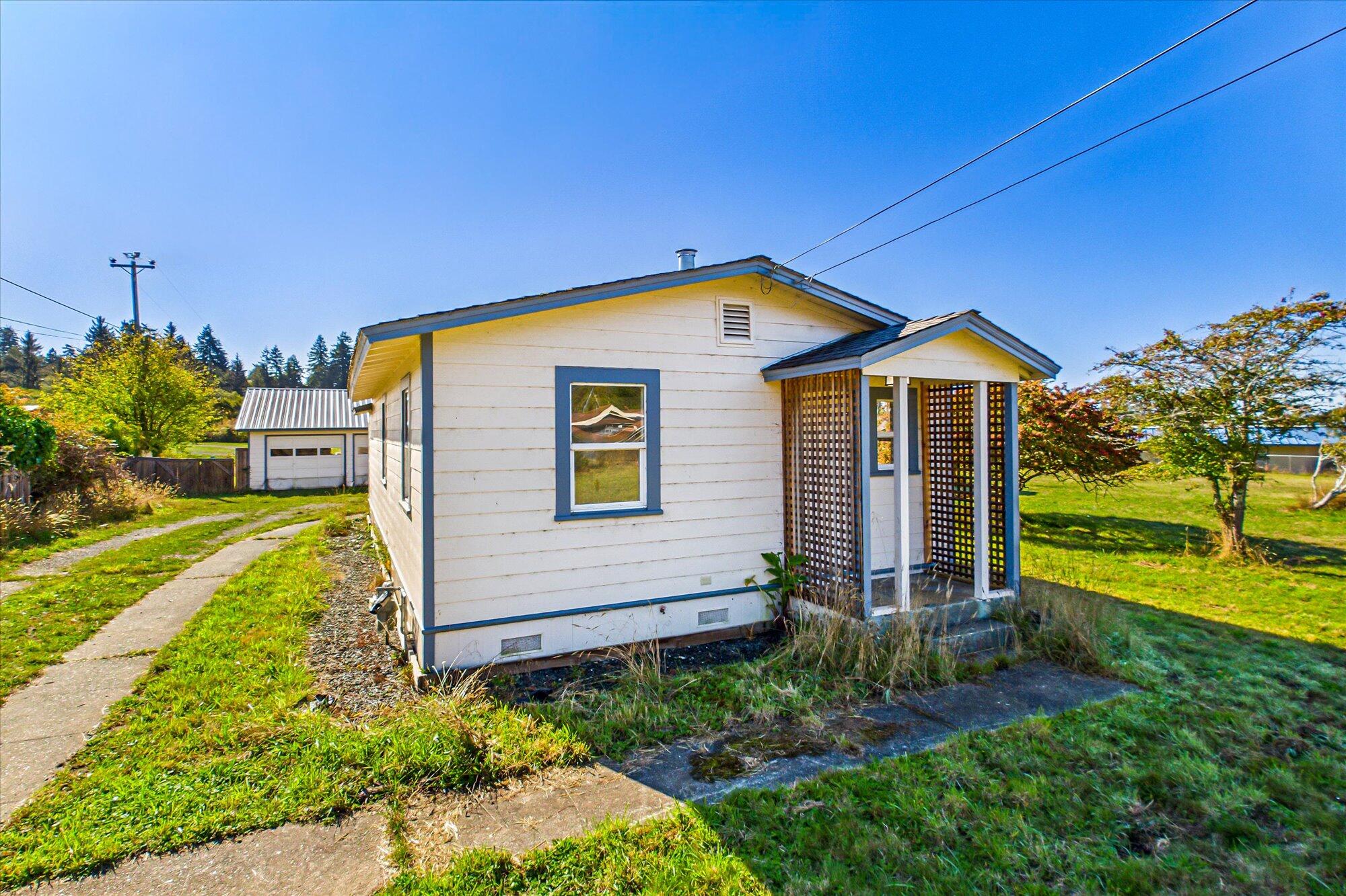 1467 Buttermilk Lane