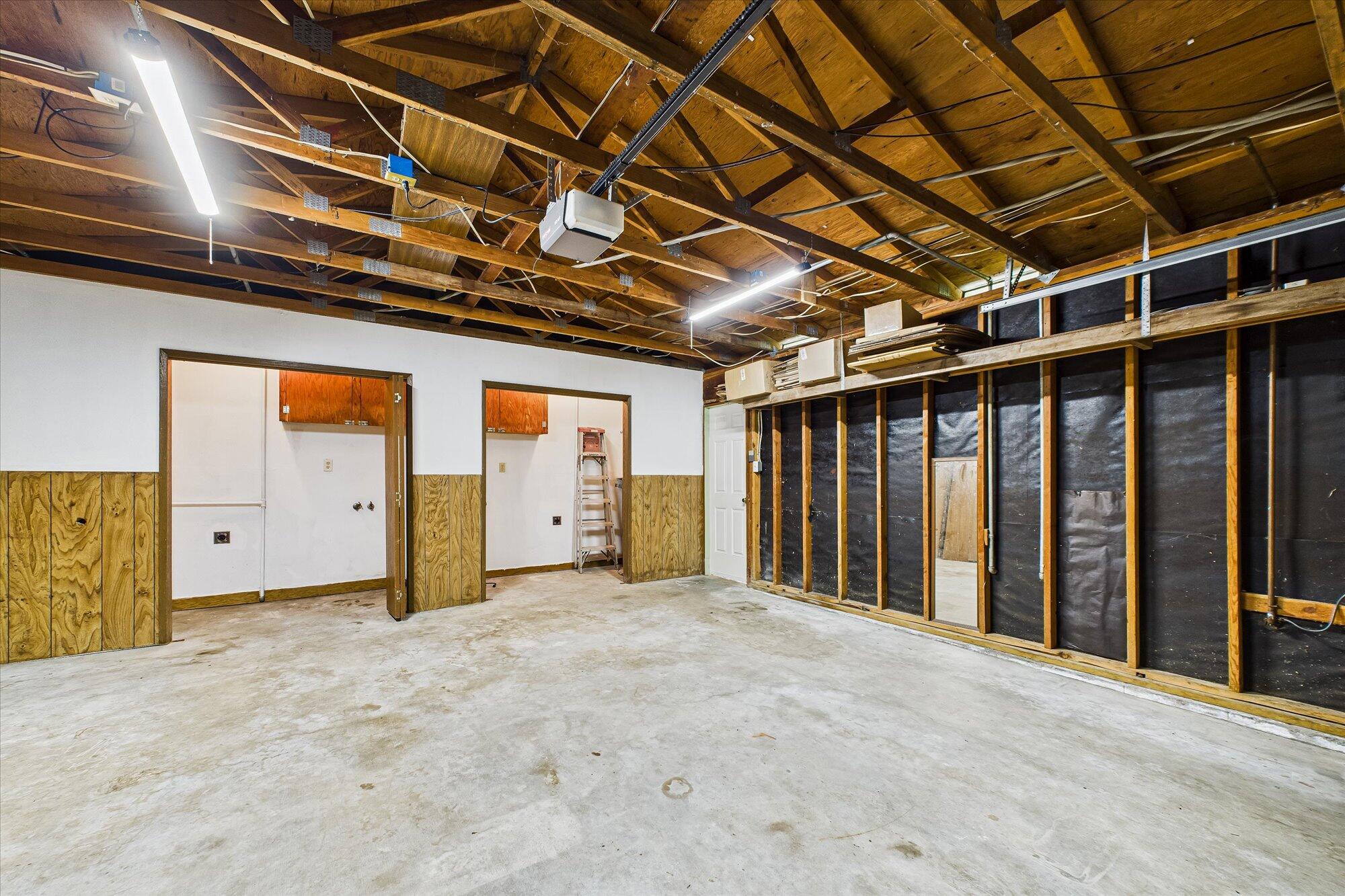 6259 Beechwood Drive