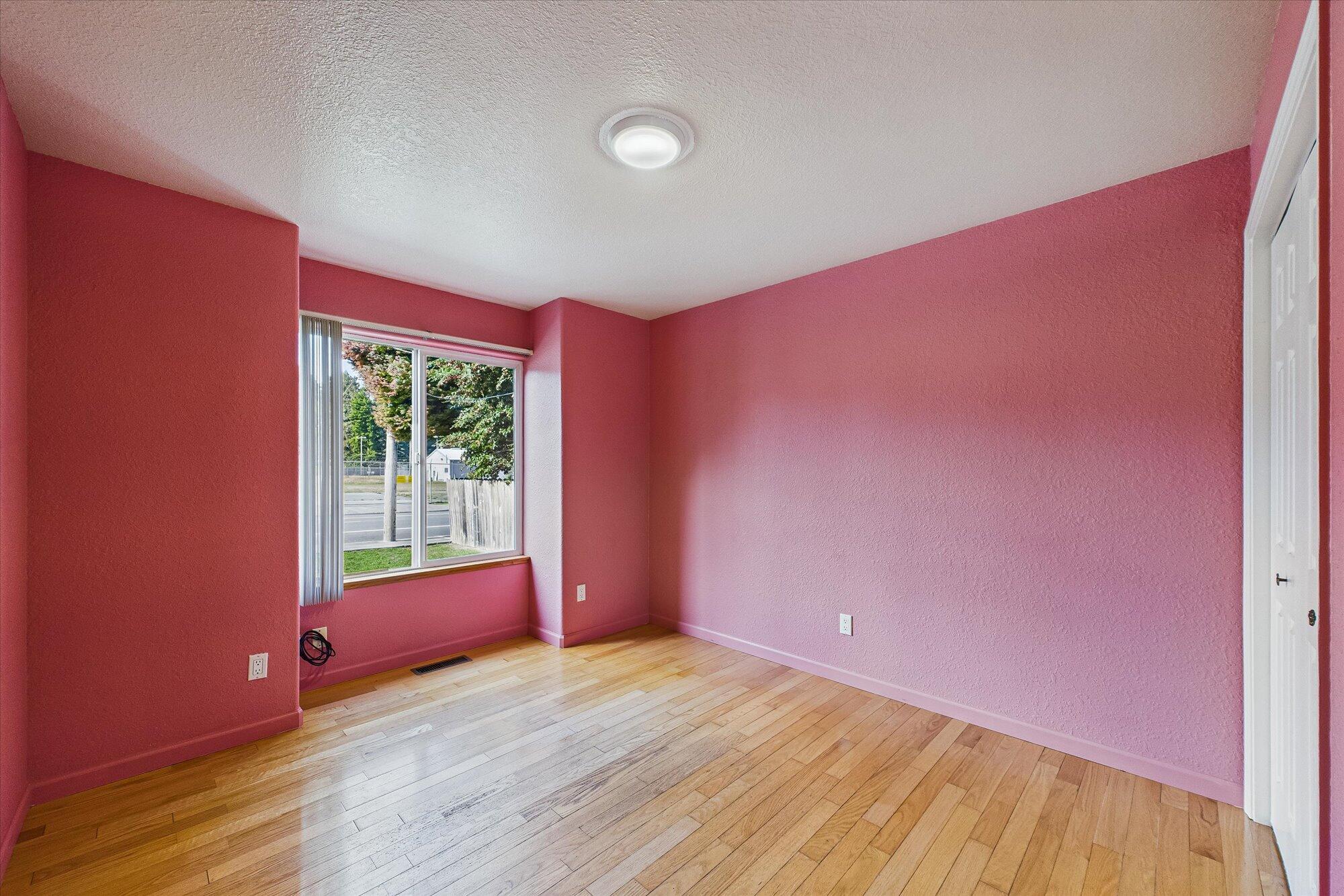 3579 Dolbeer Street