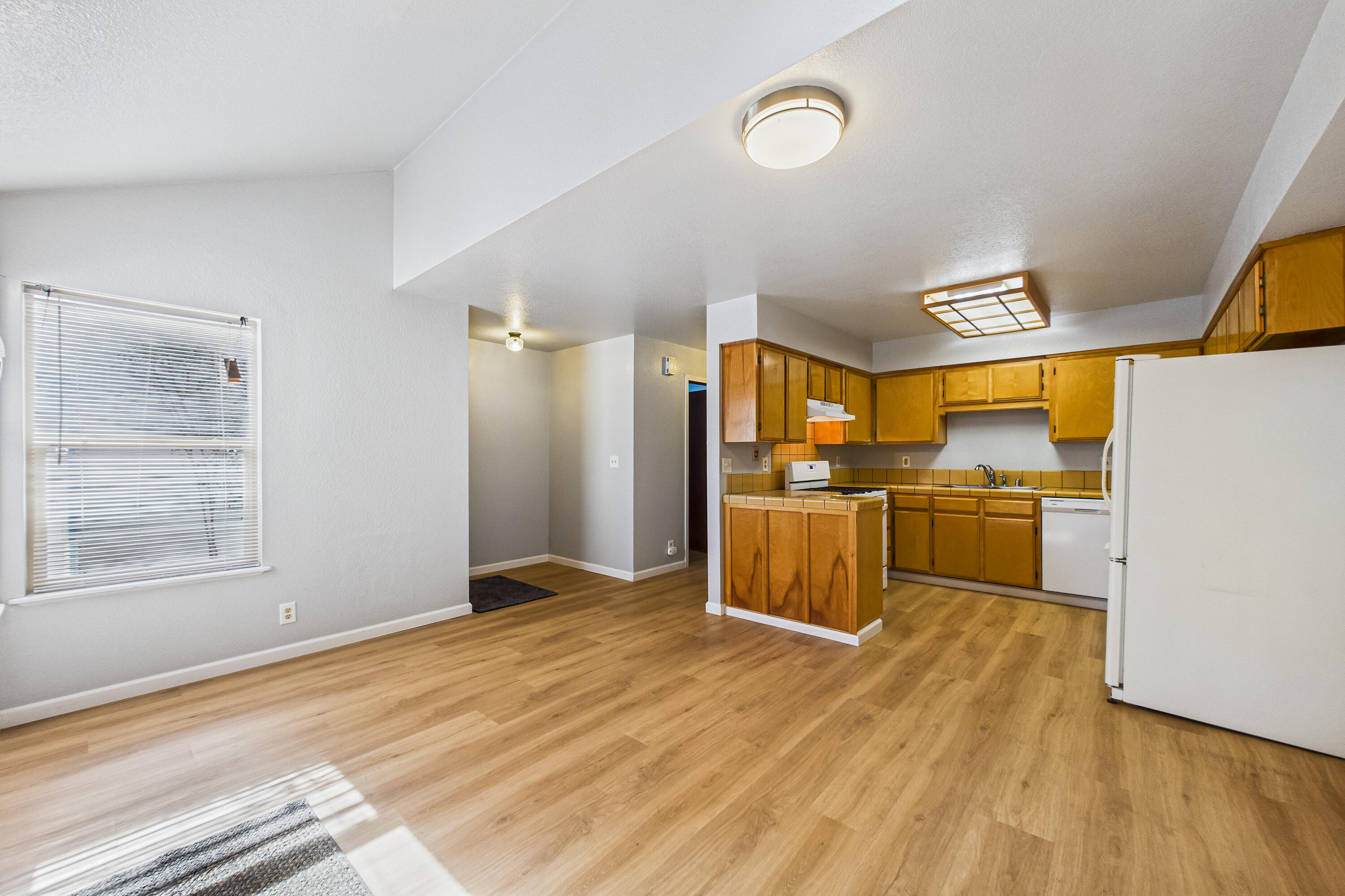 1449 Myrtle #9 Avenue