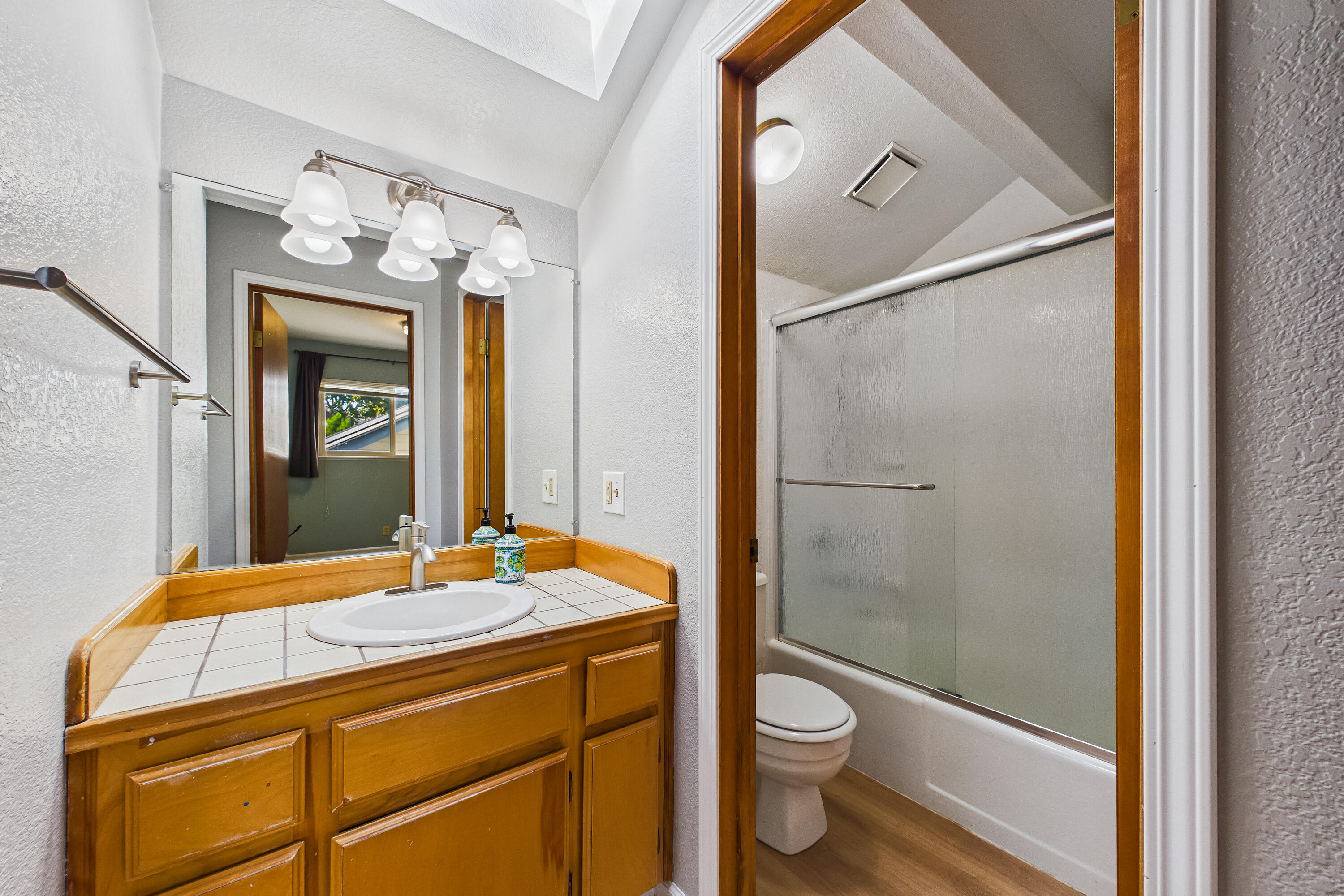 1449 Myrtle #9 Avenue