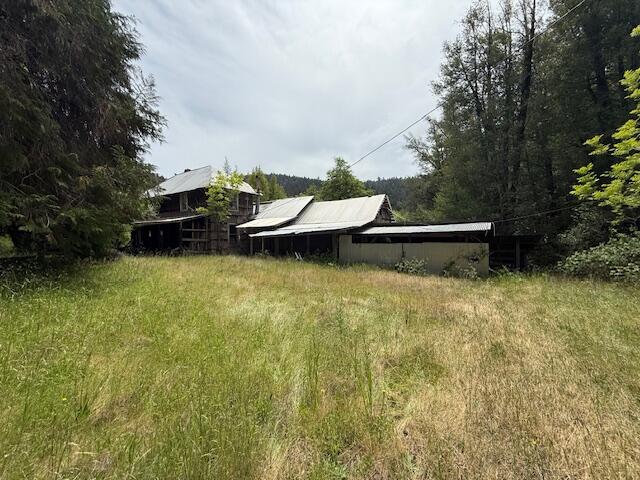 33875 Alderpoint Road