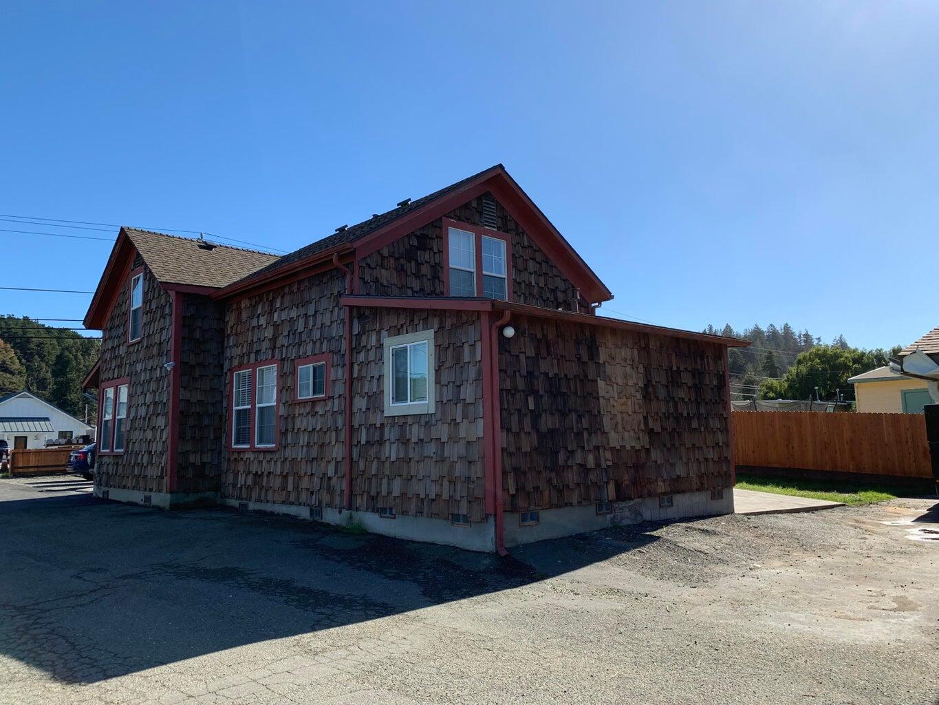 3888 Rohnerville Road