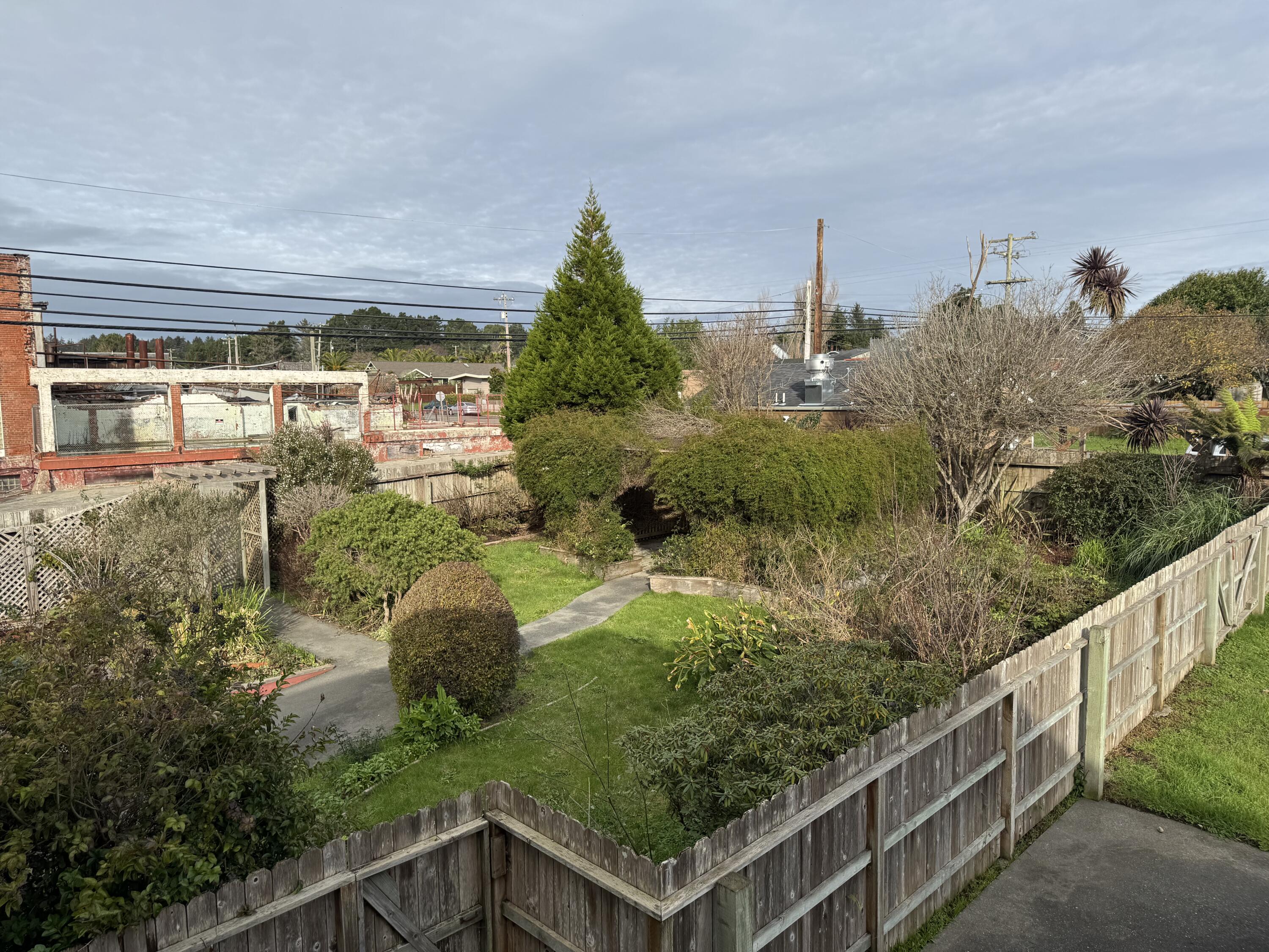 252 Loleta Drive