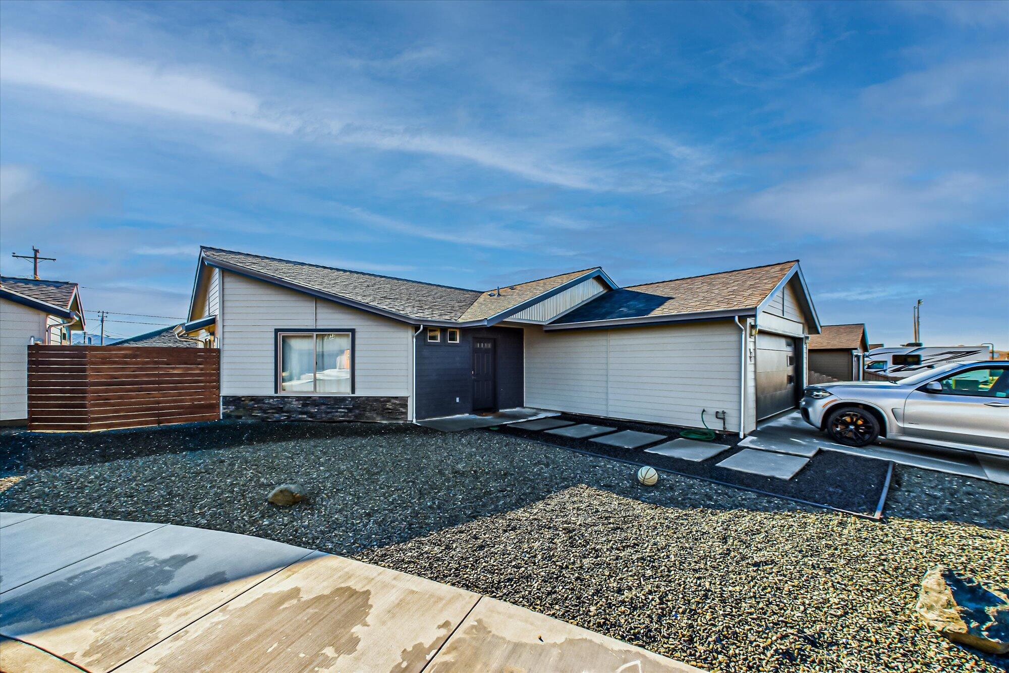 2545 Avery Court