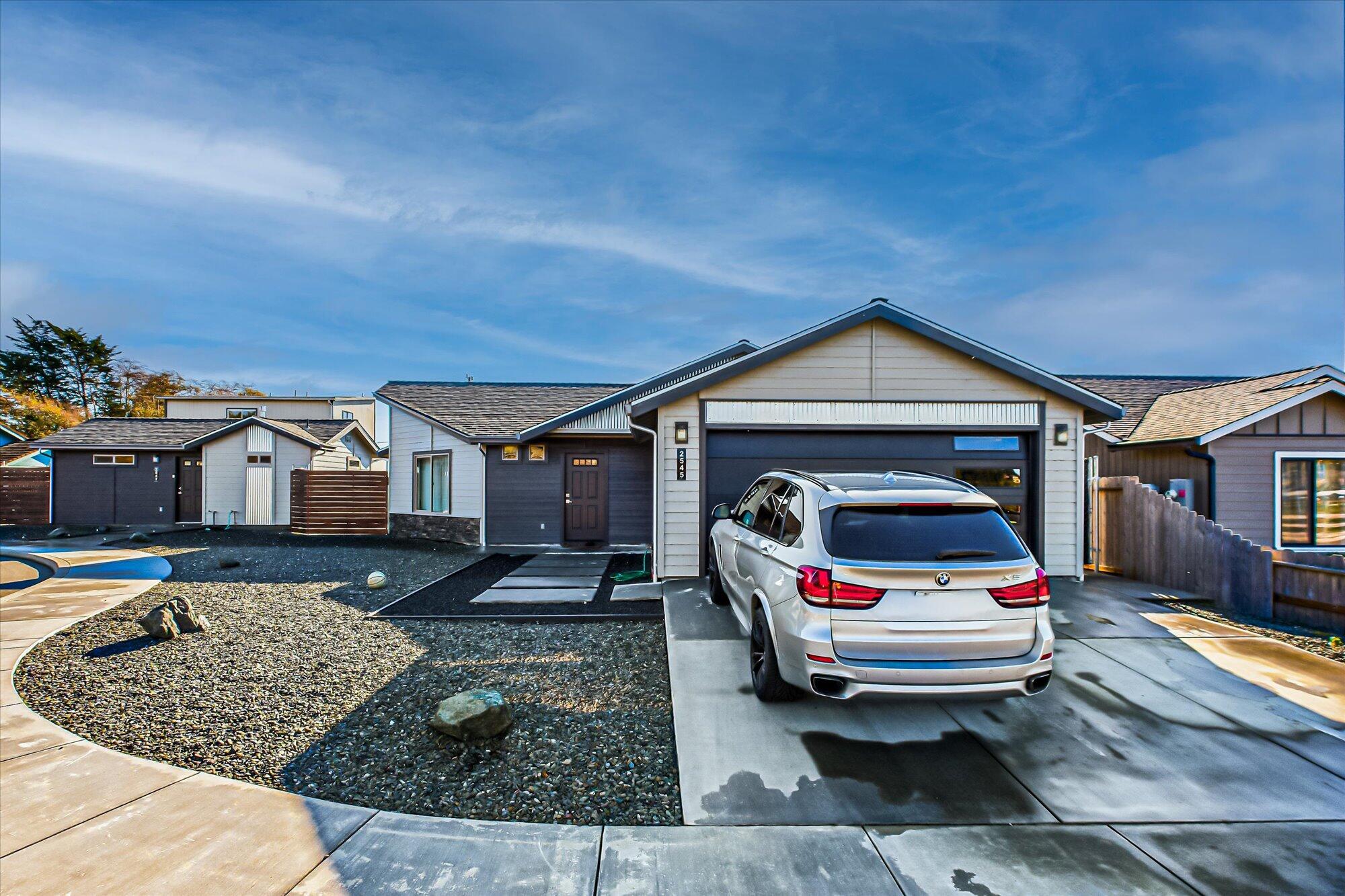 2545 Avery Court