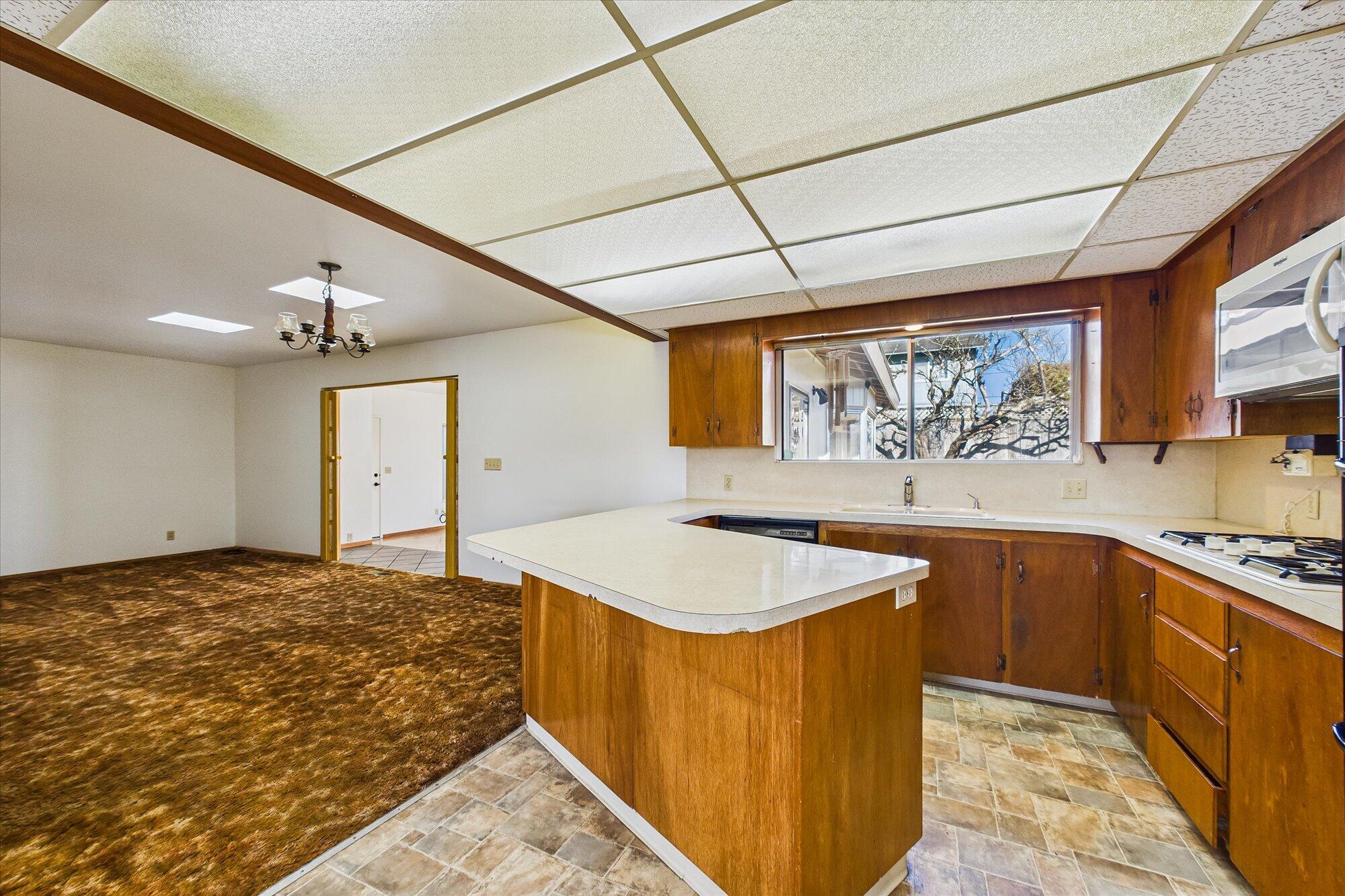579 Valley View Drive