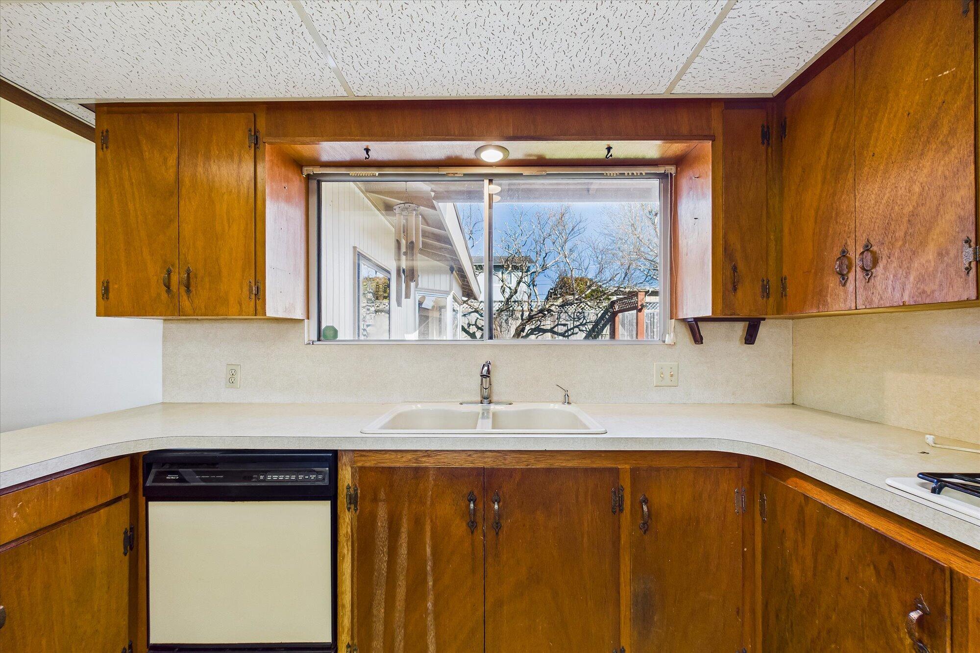 579 Valley View Drive