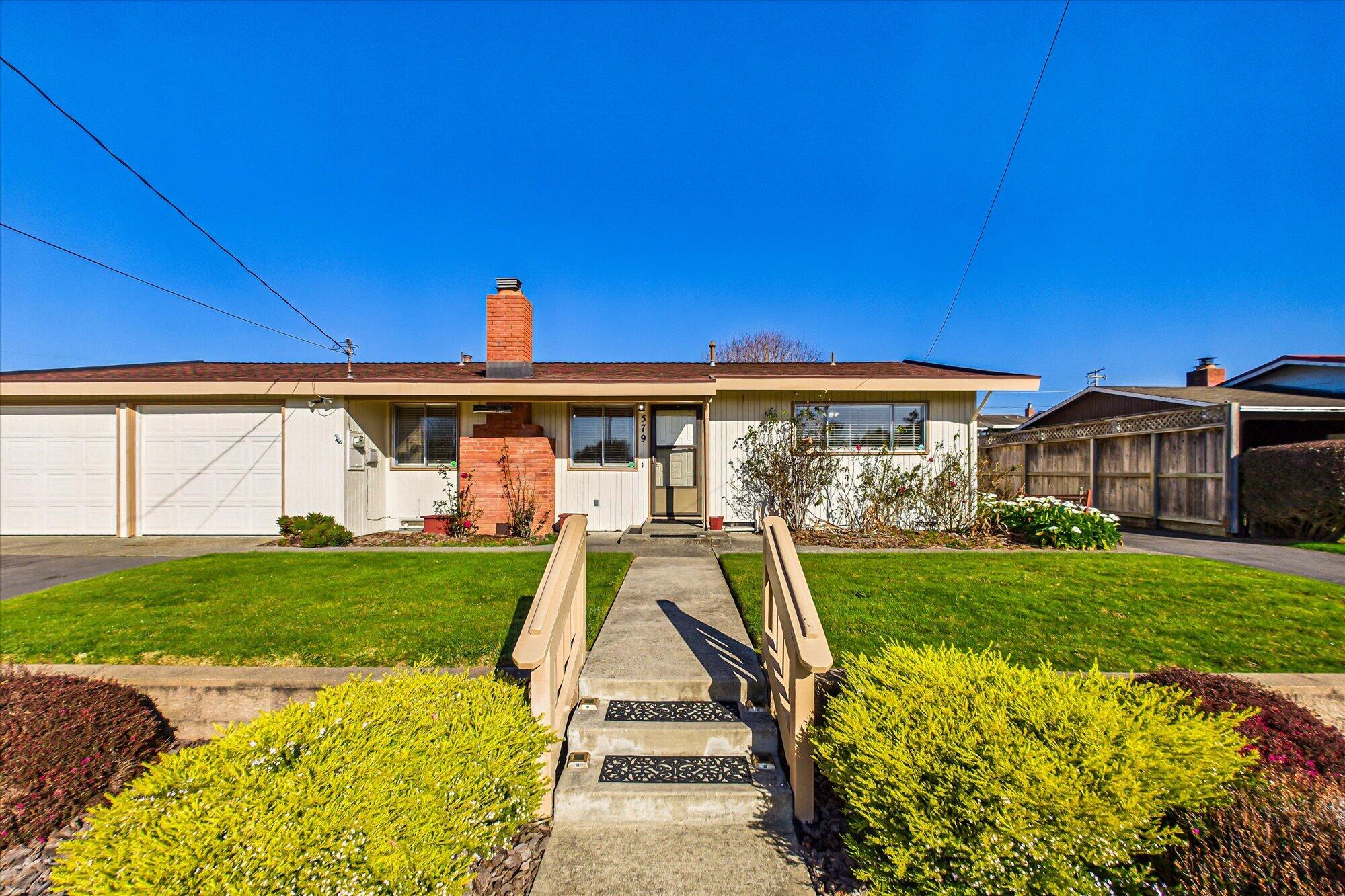 579 Valley View Drive