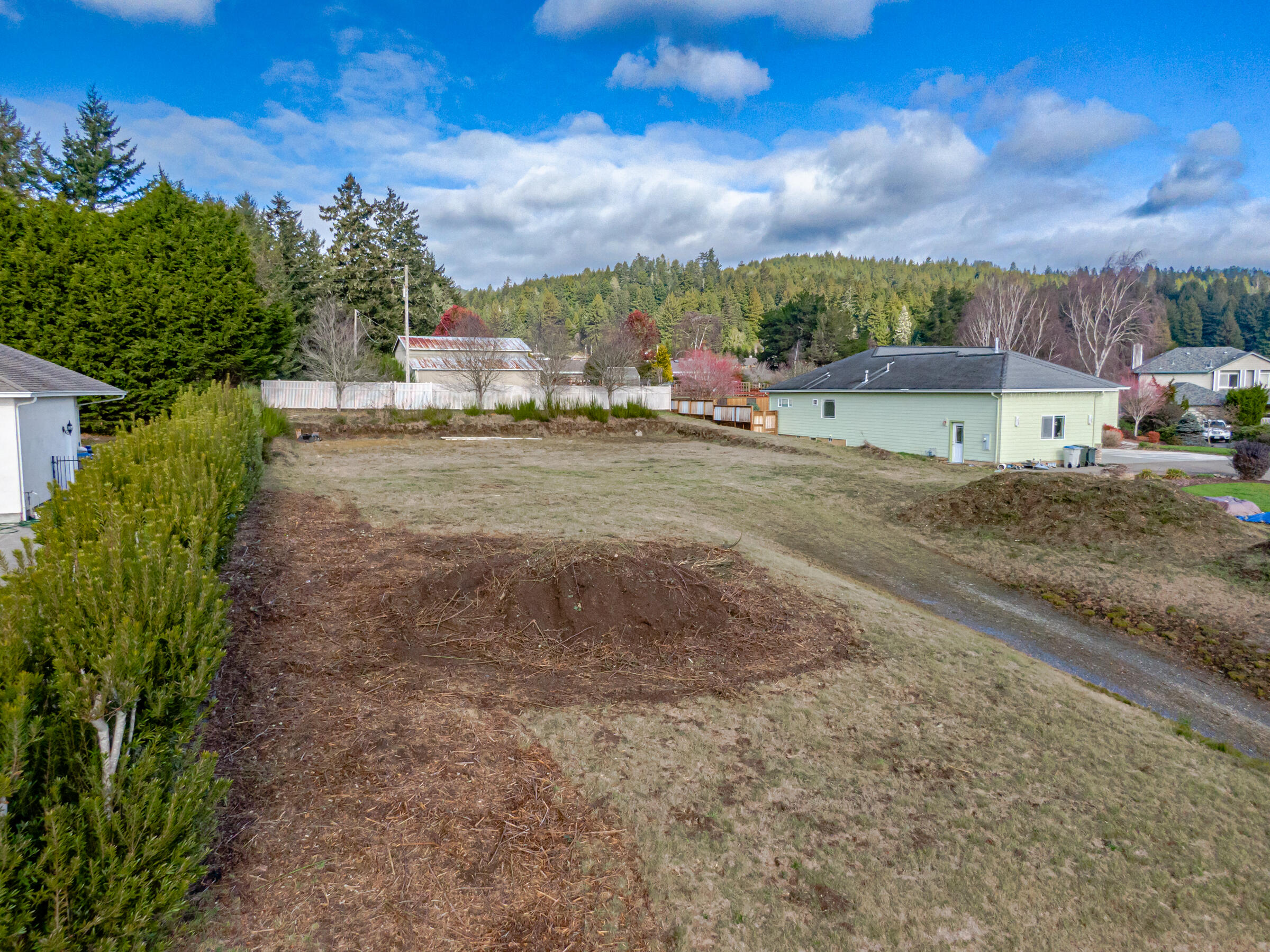 1195 Elizabeth Barcus Way