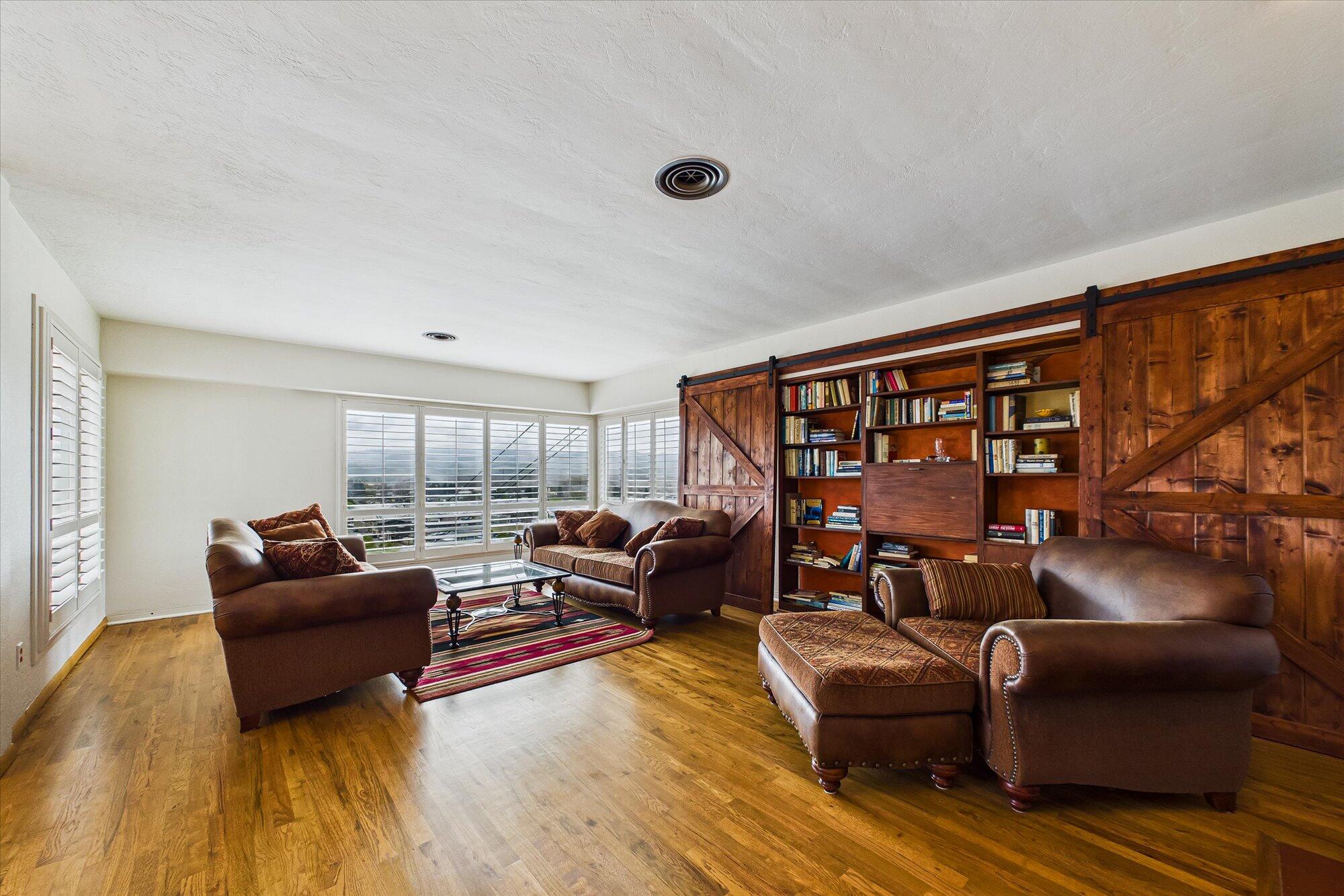 3 Alder Lane