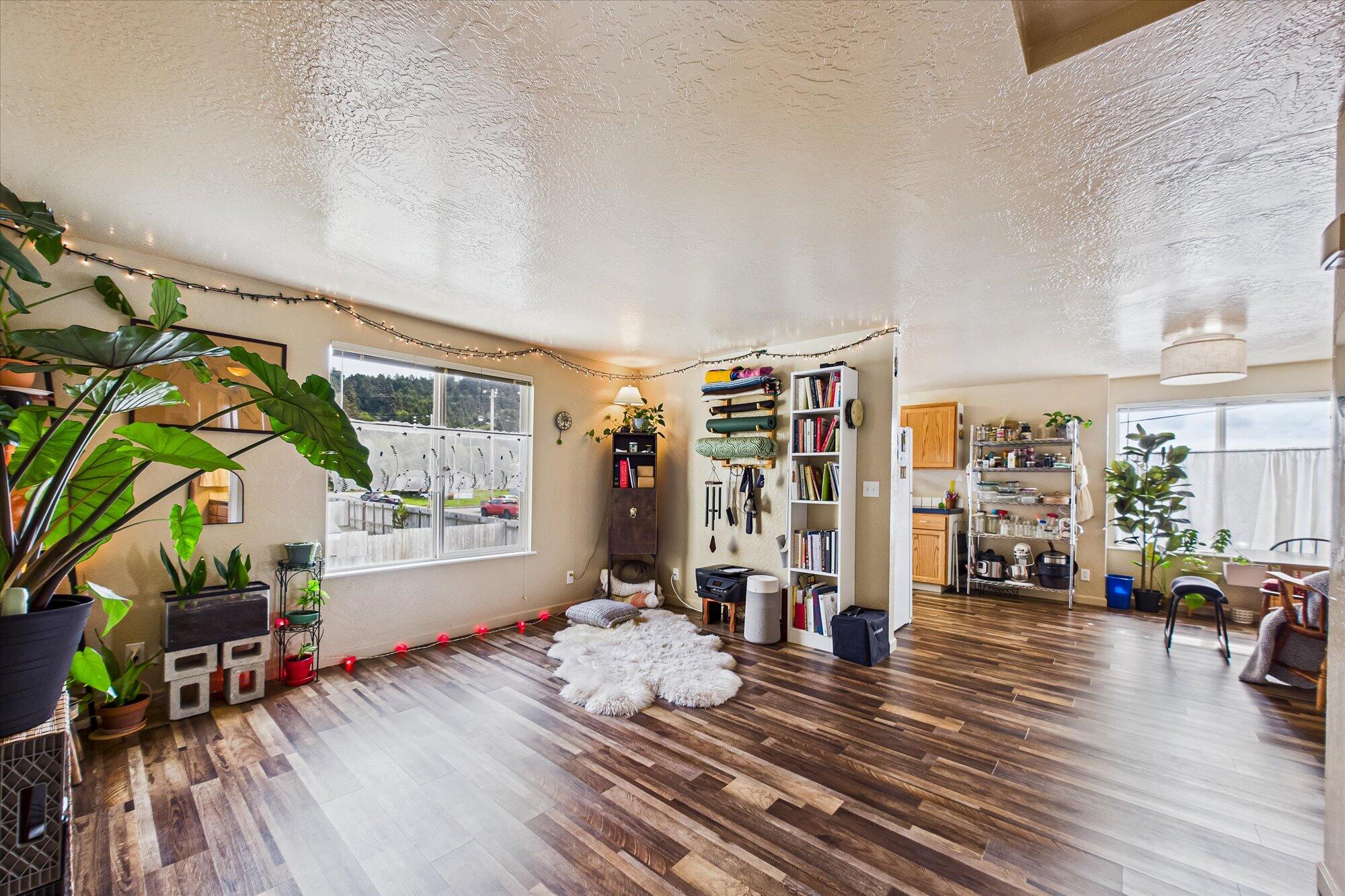 335 C Street