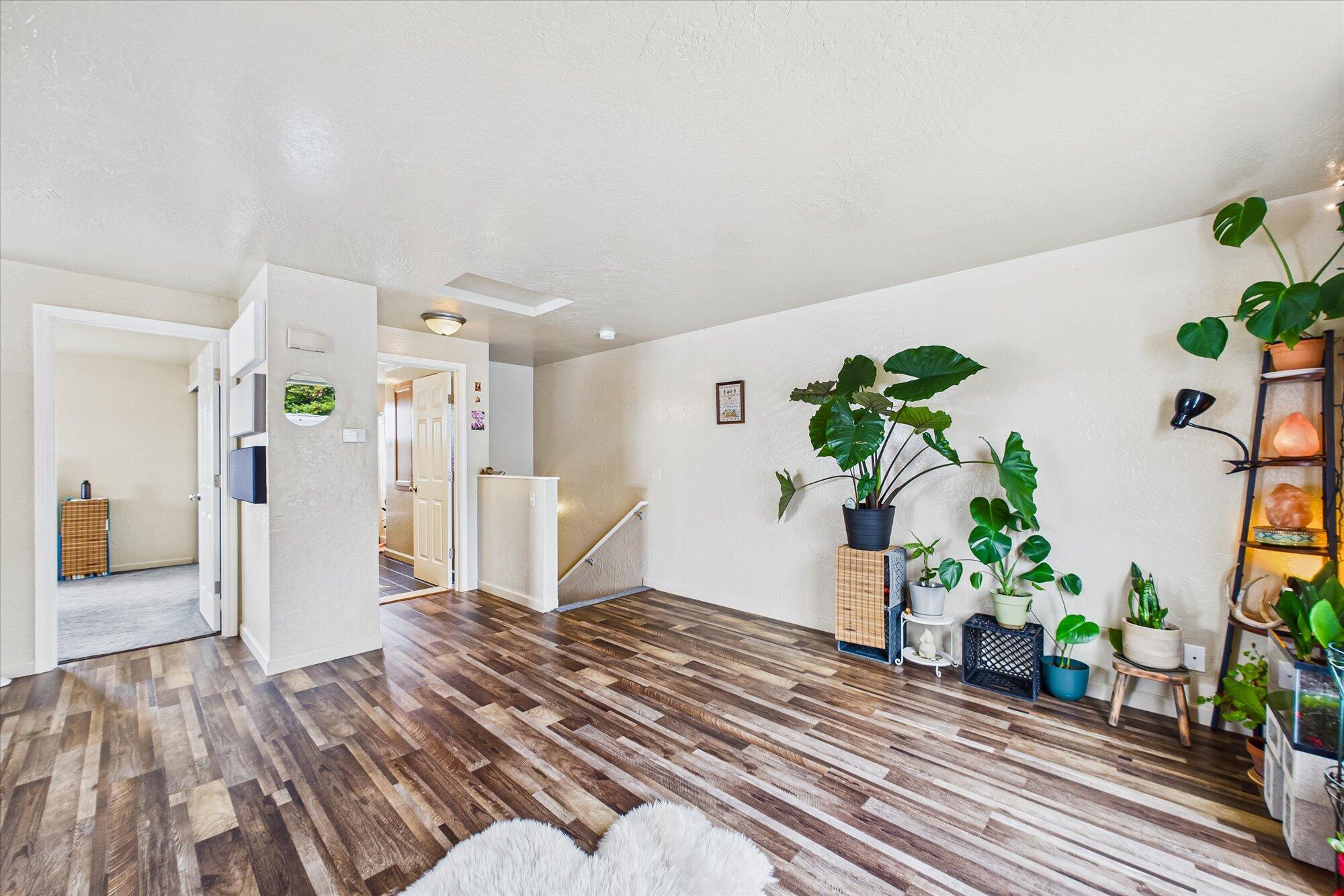 335 C Street